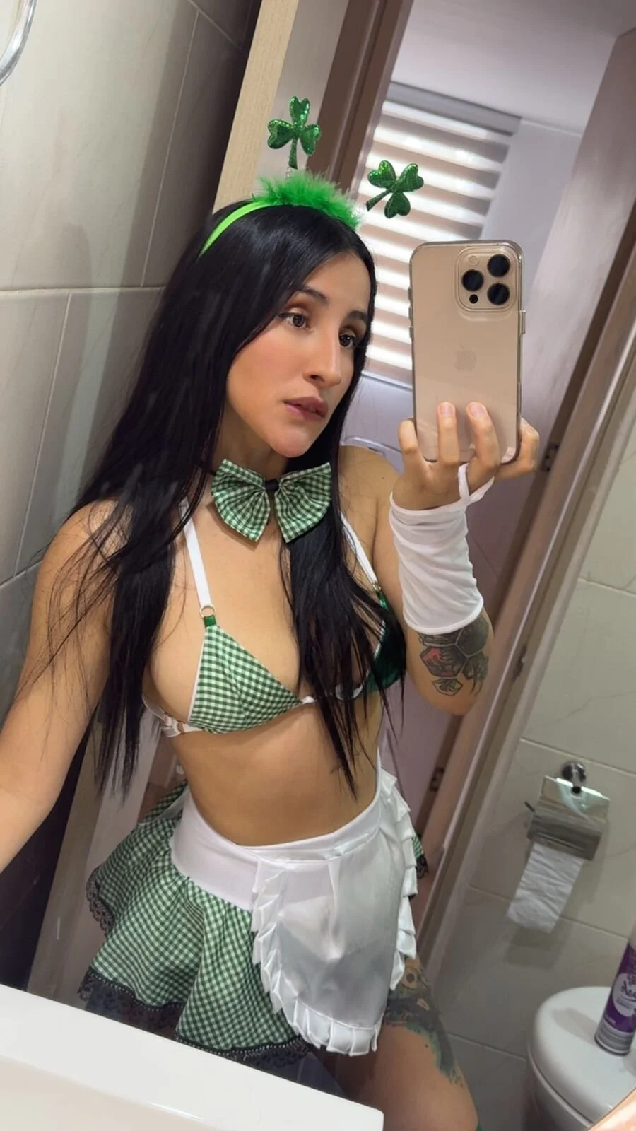 XXX Porn Photo of Nude leila_maria 156