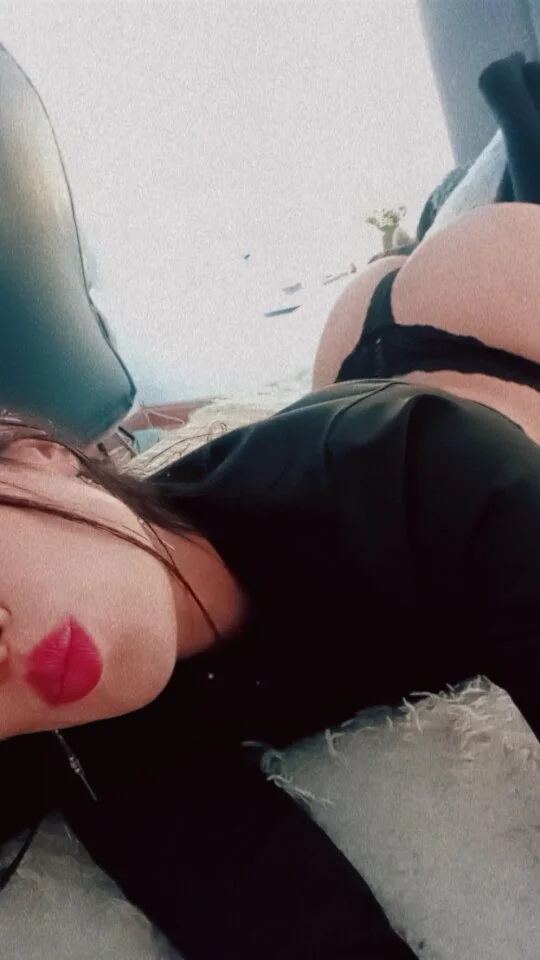 XXX Porn Photo of Nude Alicee_Levine 41