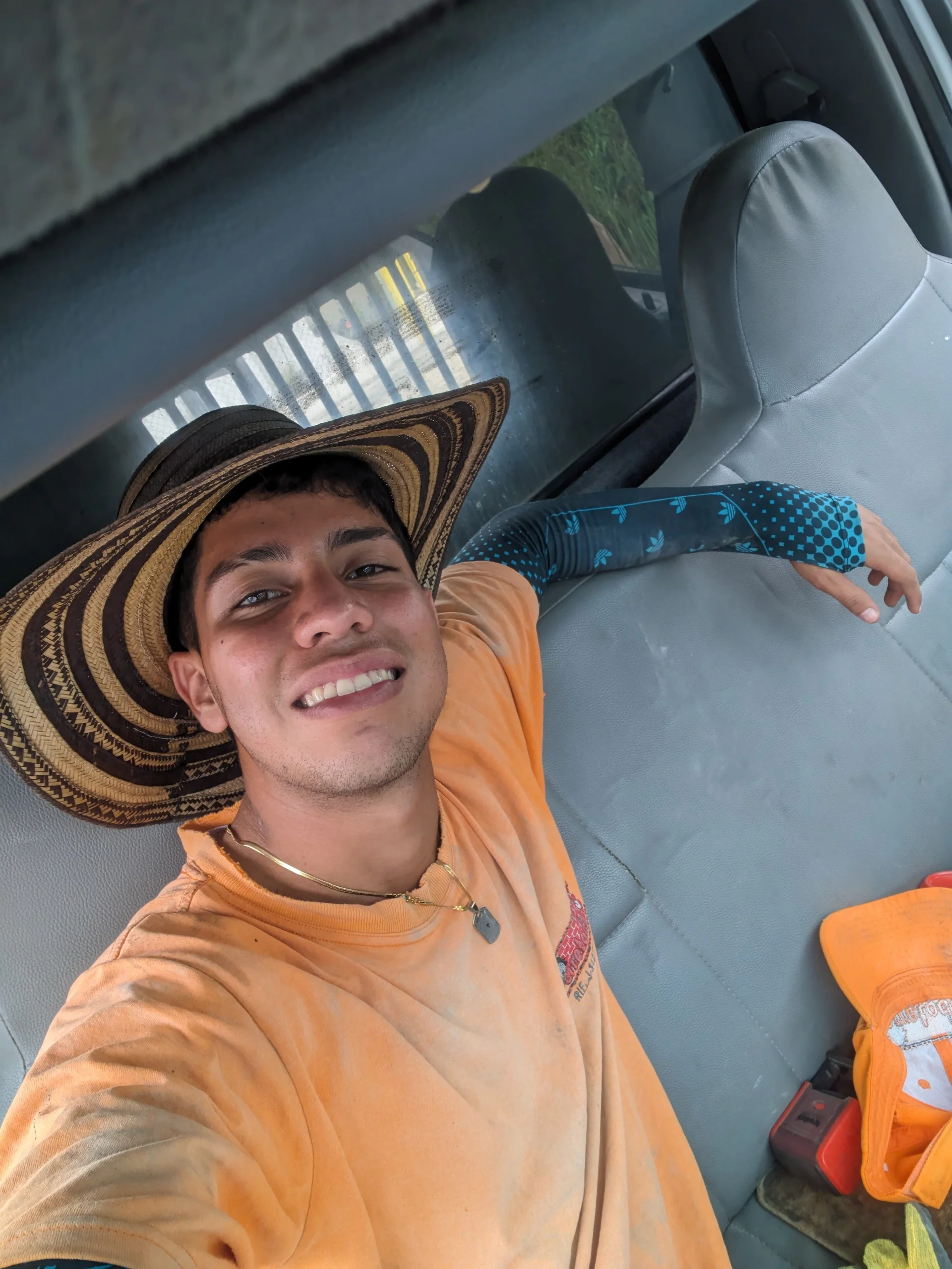 XXX Porn Photo of Nude HardWorker20 1