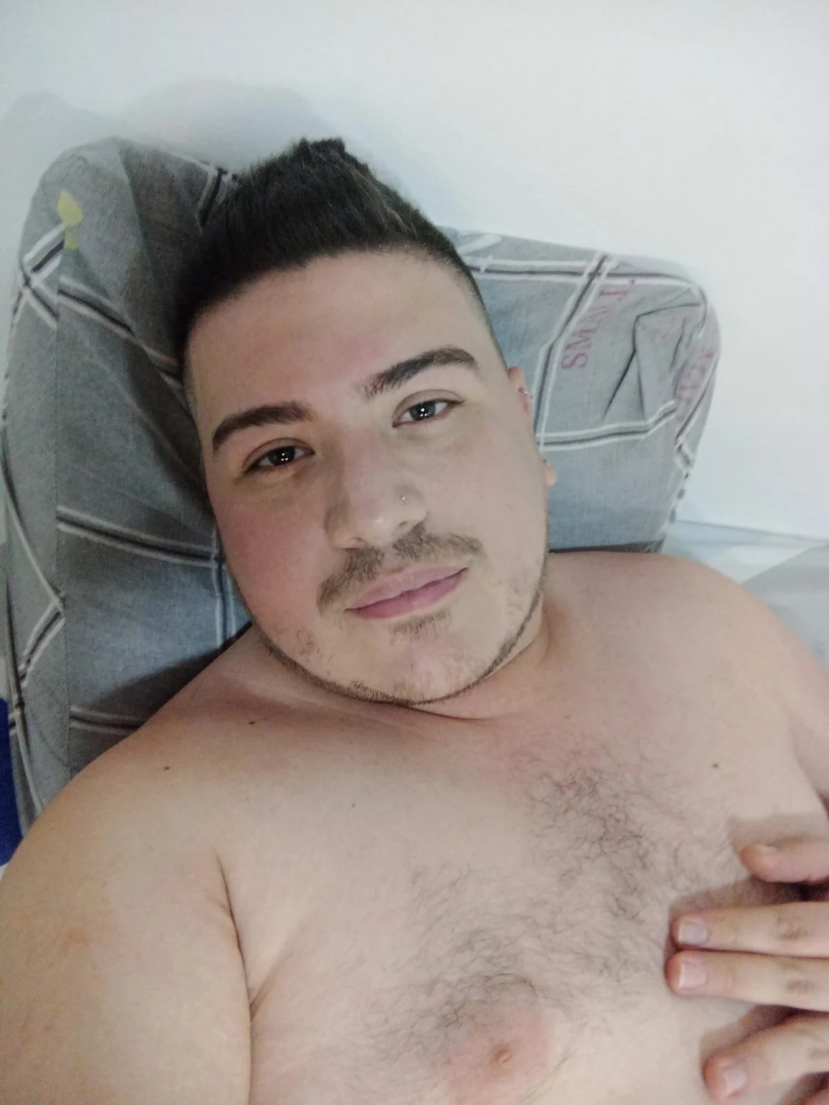 XXX Porn Photo of Nude gordito_ricoo 2