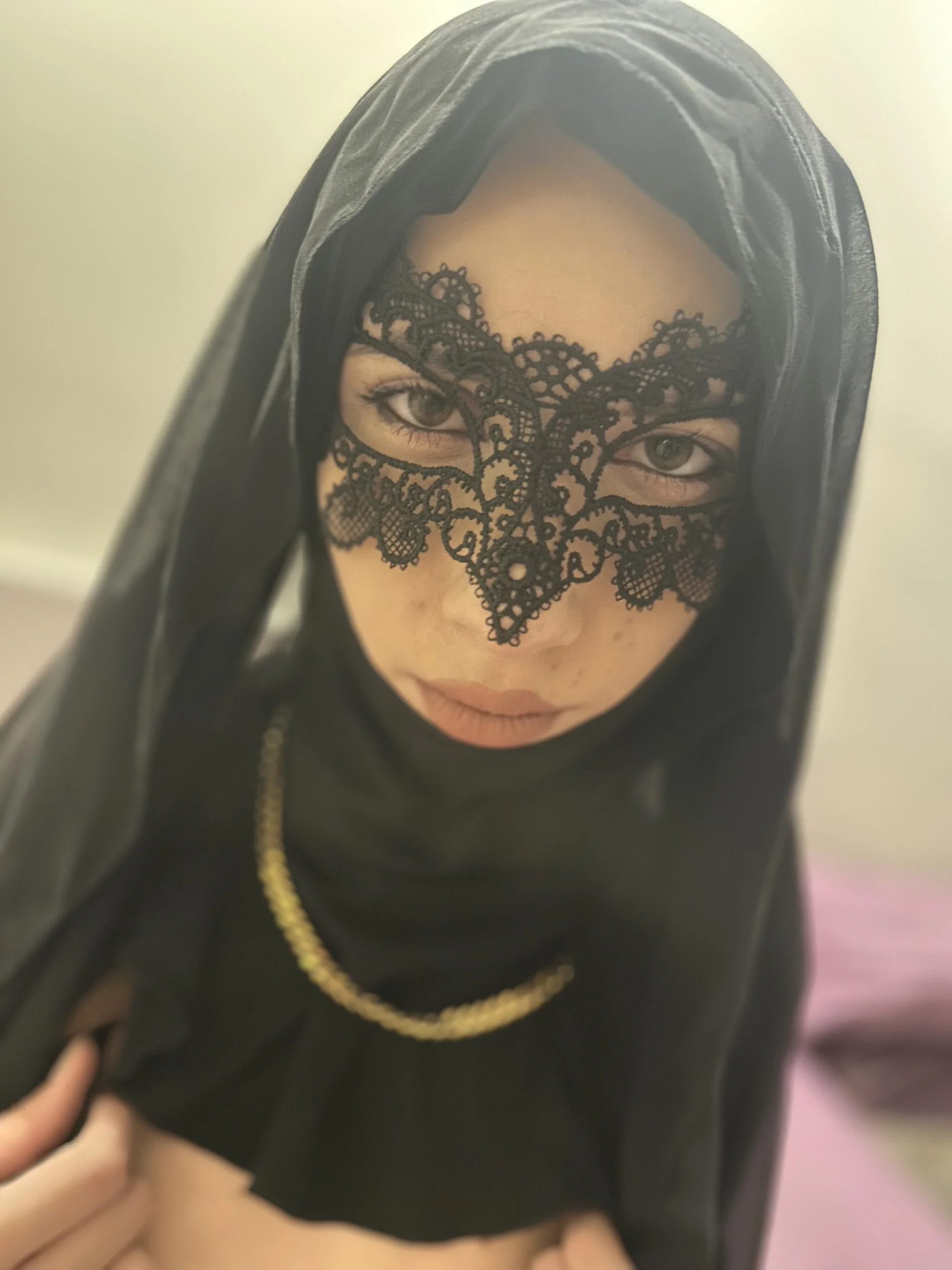 XXX Porn Photo of Nude hidden_crazy_slut 5