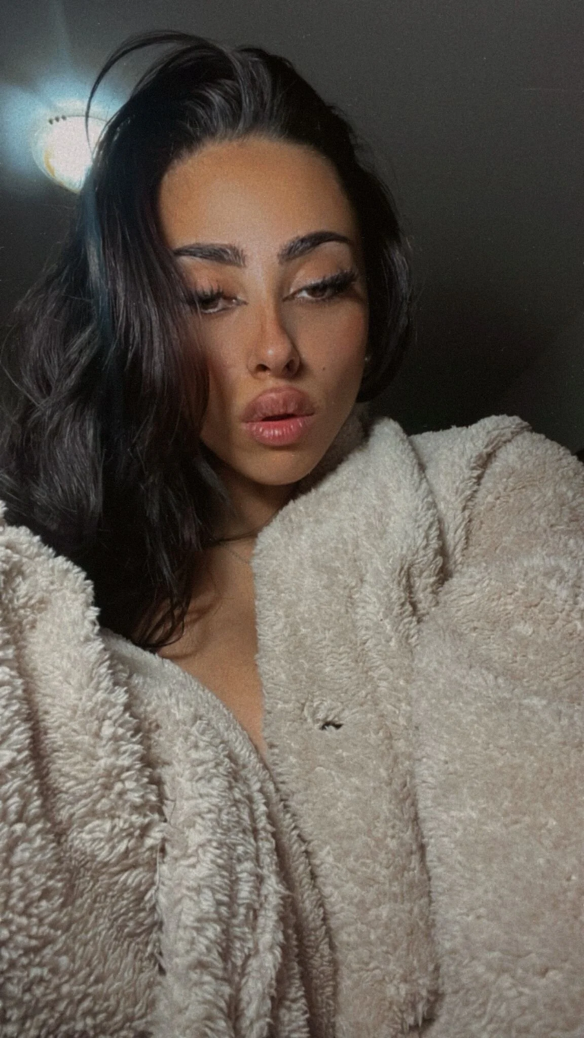 XXX Porn Photo of Nude Cupcake_Izzy 19