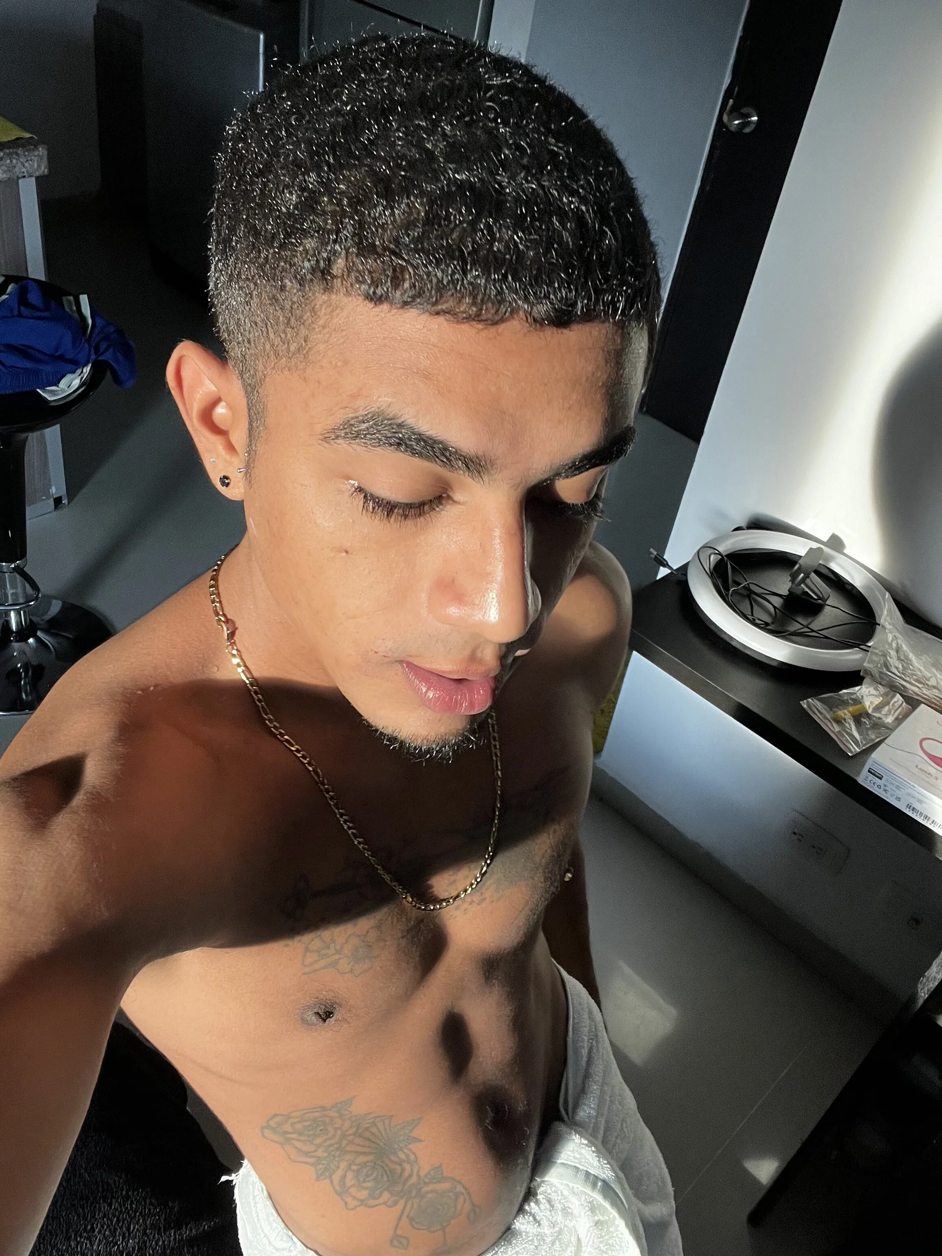 XXX Porn Photo of Nude dominic_brandd23 12