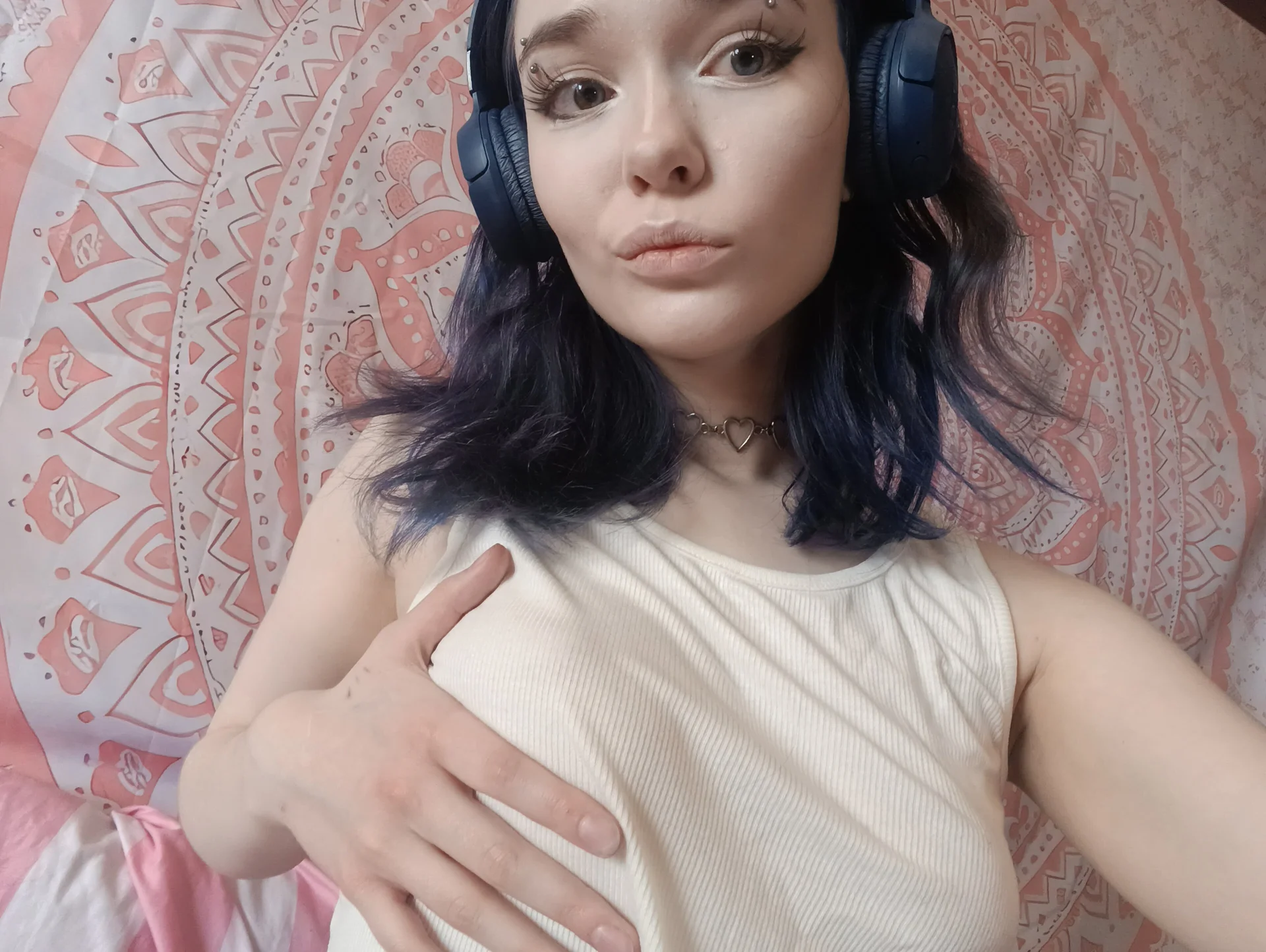 XXX Porn Photo of Nude baby_onface 9