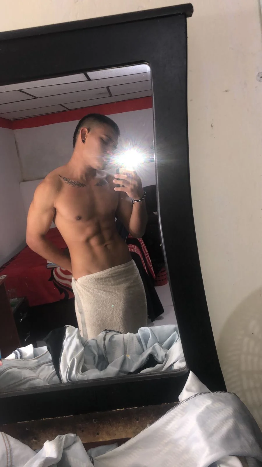XXX Porn Photo of Nude negro1114 3