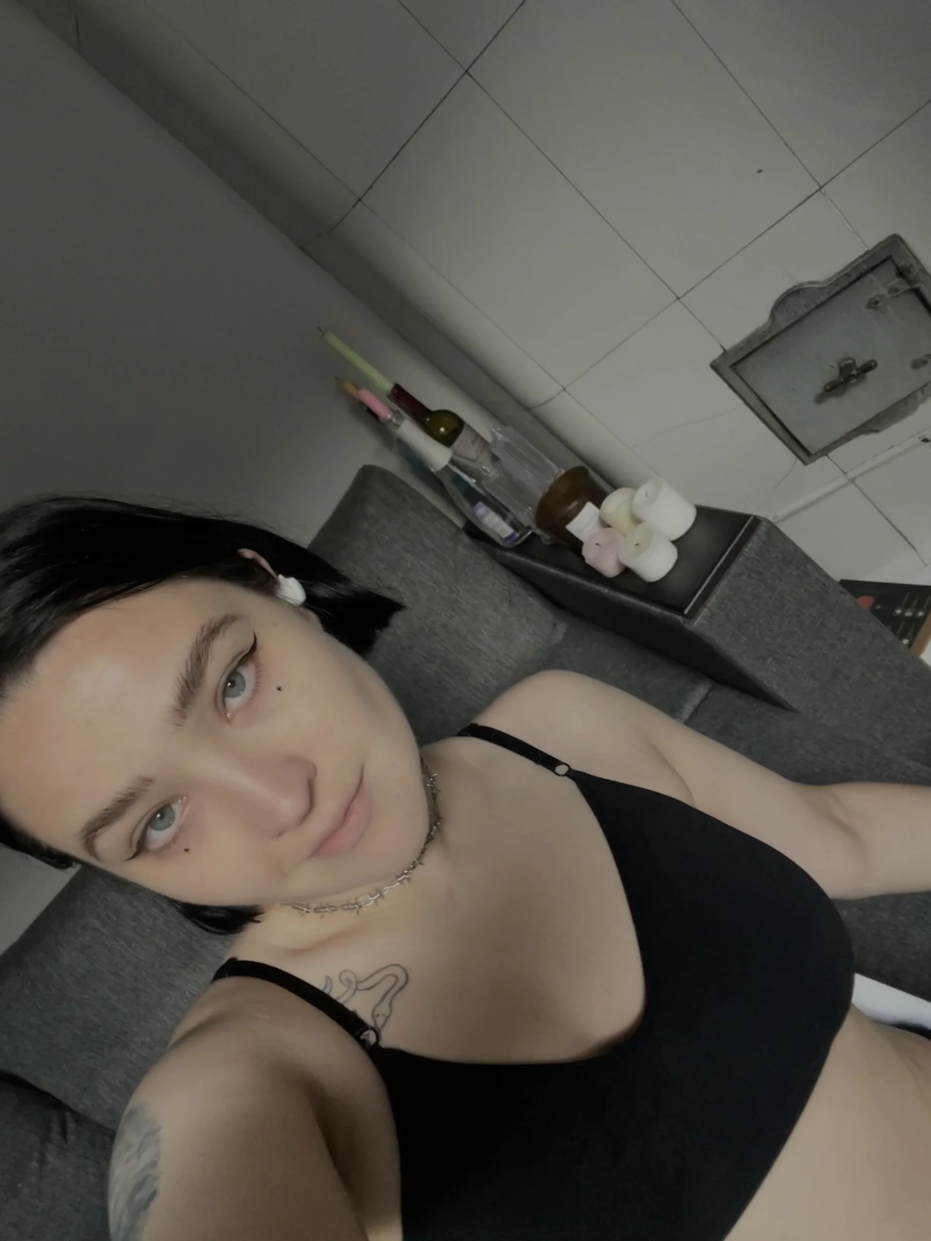 XXX Porn Photo of Nude smartandamazing 1
