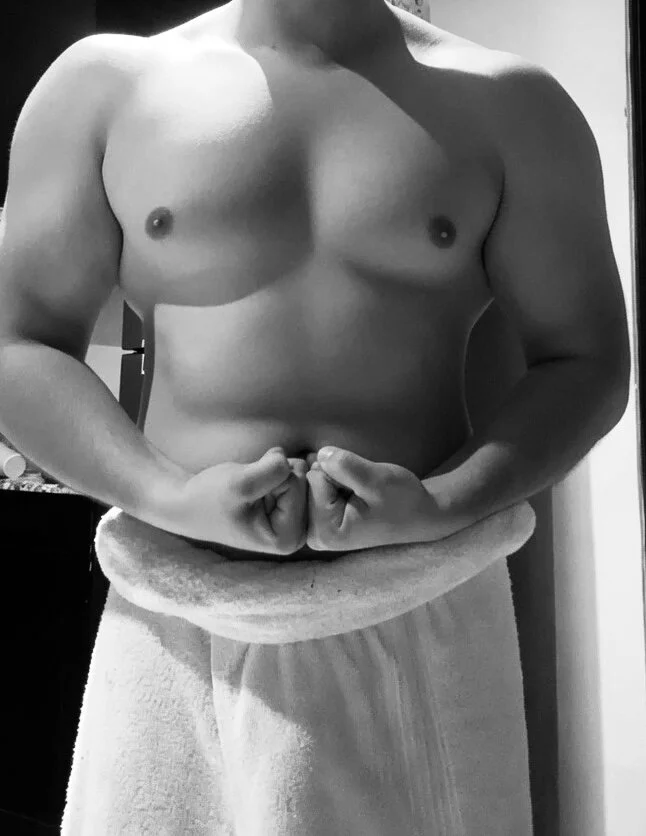 XXX Porn Photo of Nude Mrnecio 2