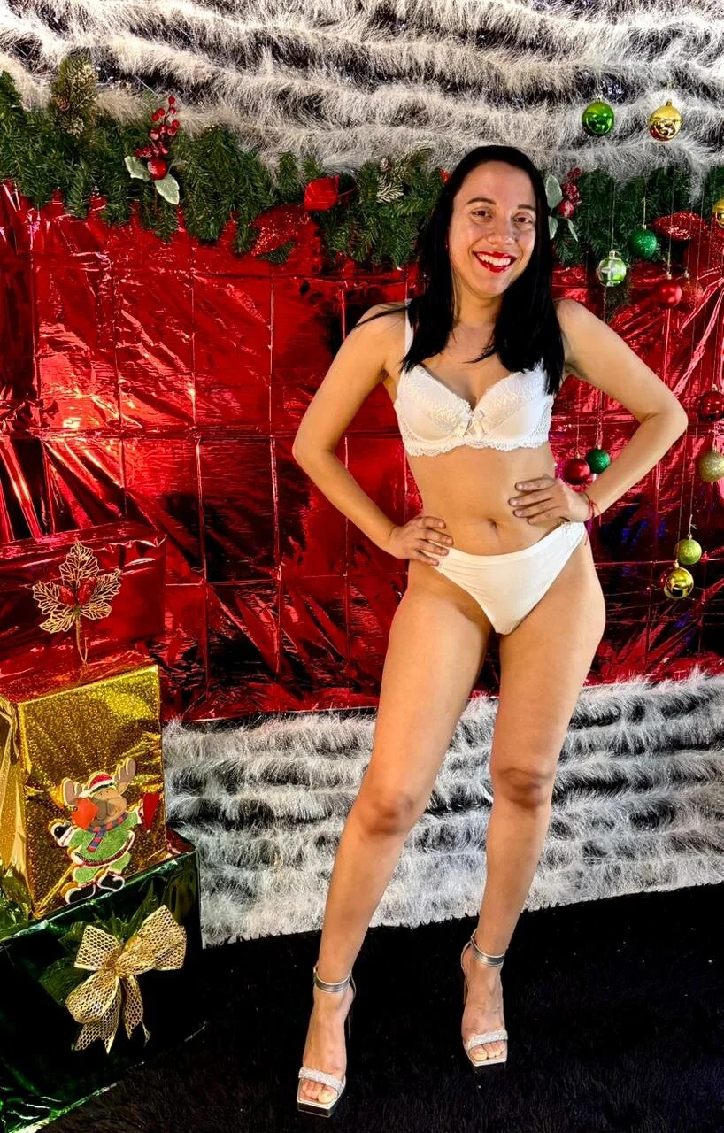 XXX Porn Photo of Nude Lunahot68 21