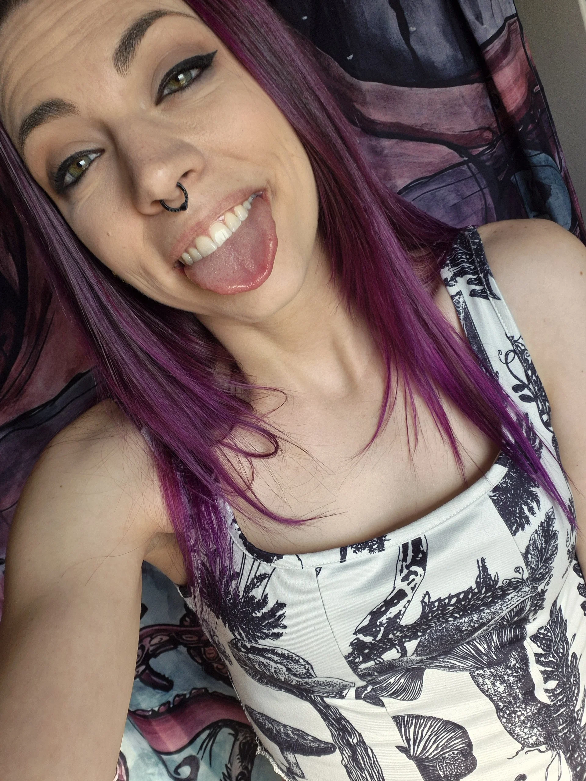 XXX Porn Photo of Nude KierBearKisses 15