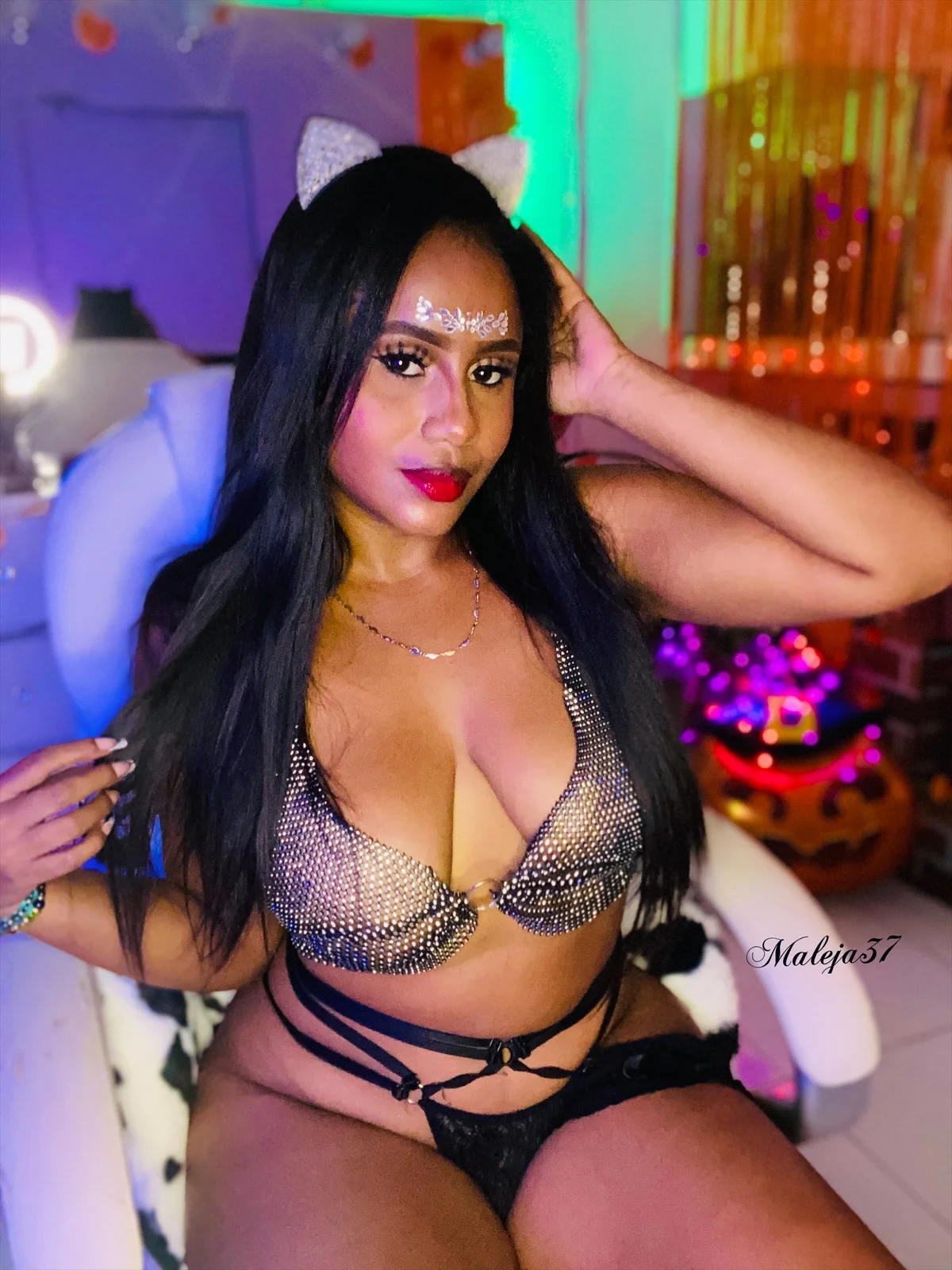 XXX Porn Photo of Nude AlisonHoot69 98