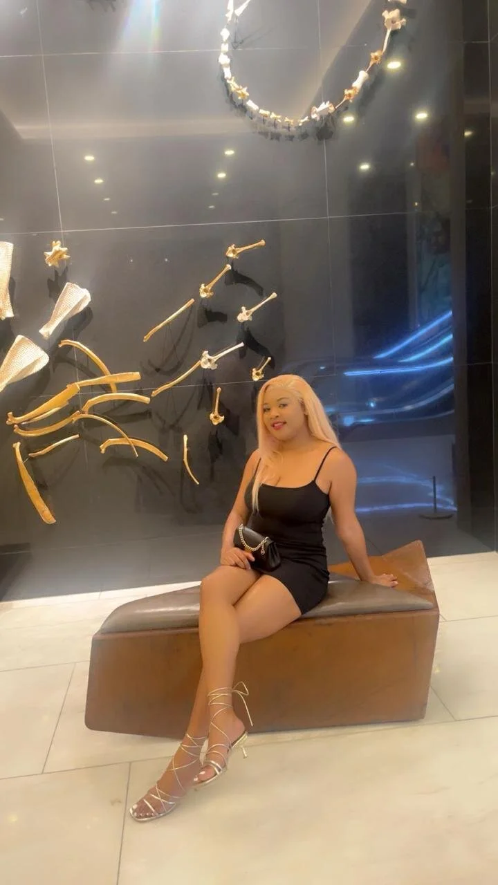 XXX Porn Photo of Nude BigBunSquirt 1
