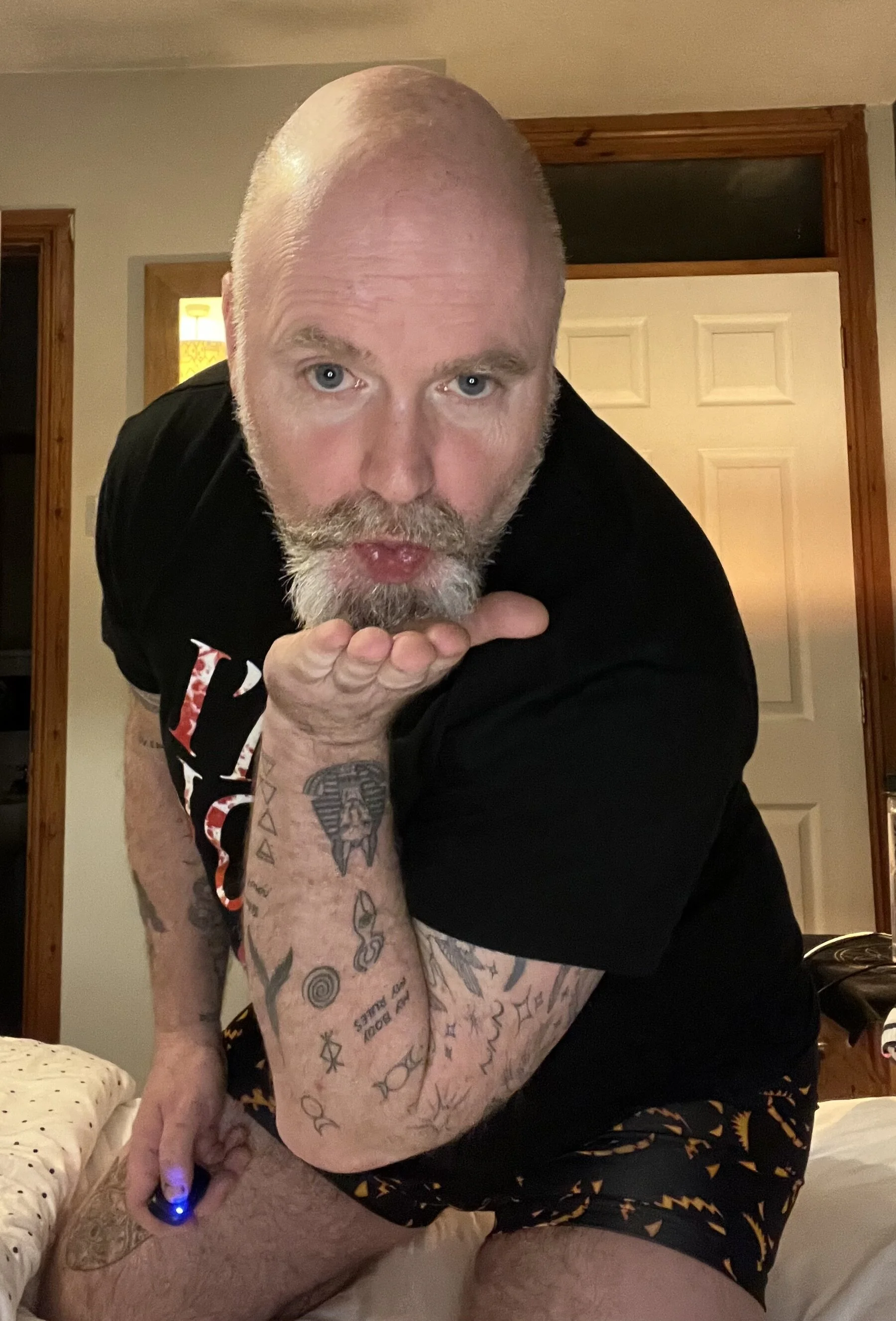 XXX Porn Photo of Nude Tattooed_Dilf_01 10