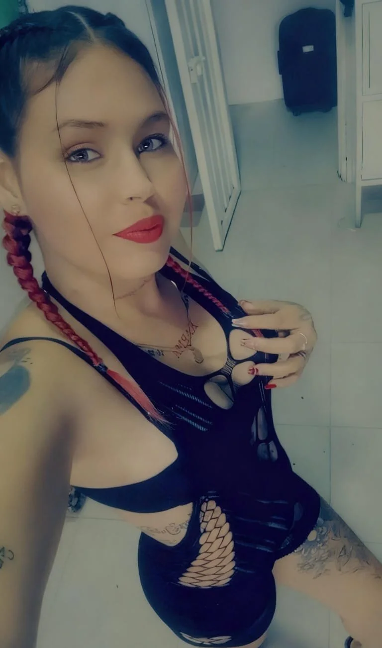 XXX Porn Photo of Nude aslhey_0 1