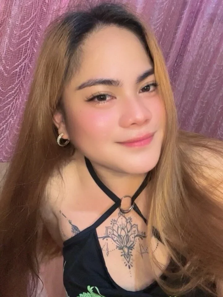 XXX Porn Photo of Nude Lucy69-S 7