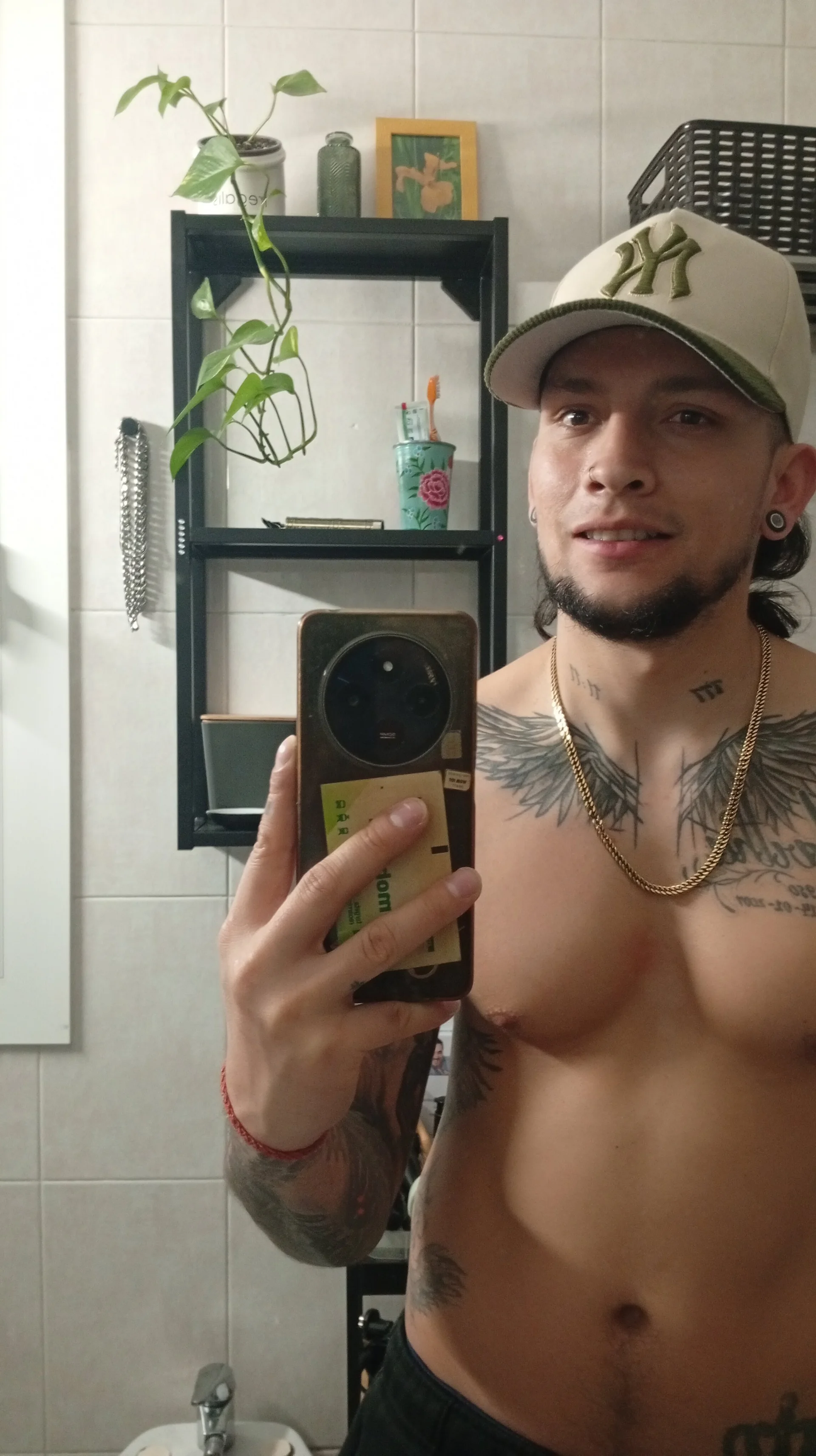 XXX Porn Photo of Nude boyrolo24 1