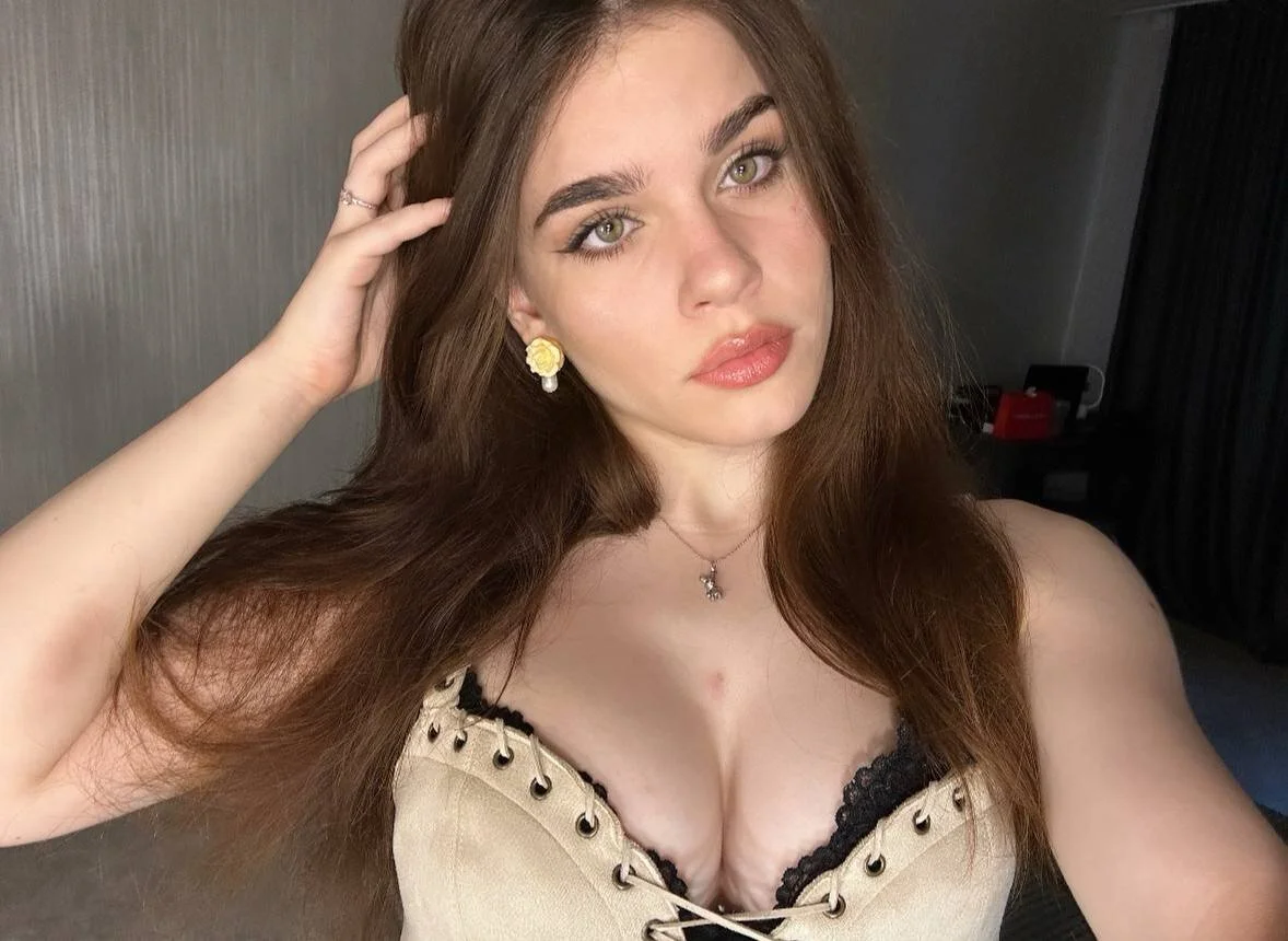 XXX Porn Photo of Nude JeniceSourwine 169