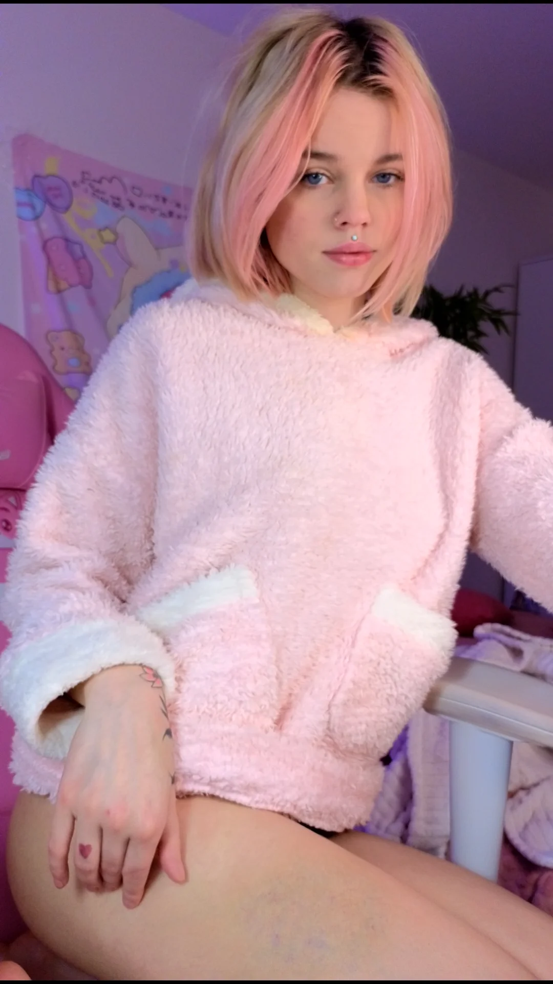 XXX Porn Photo of Nude HanaMitsuri 7