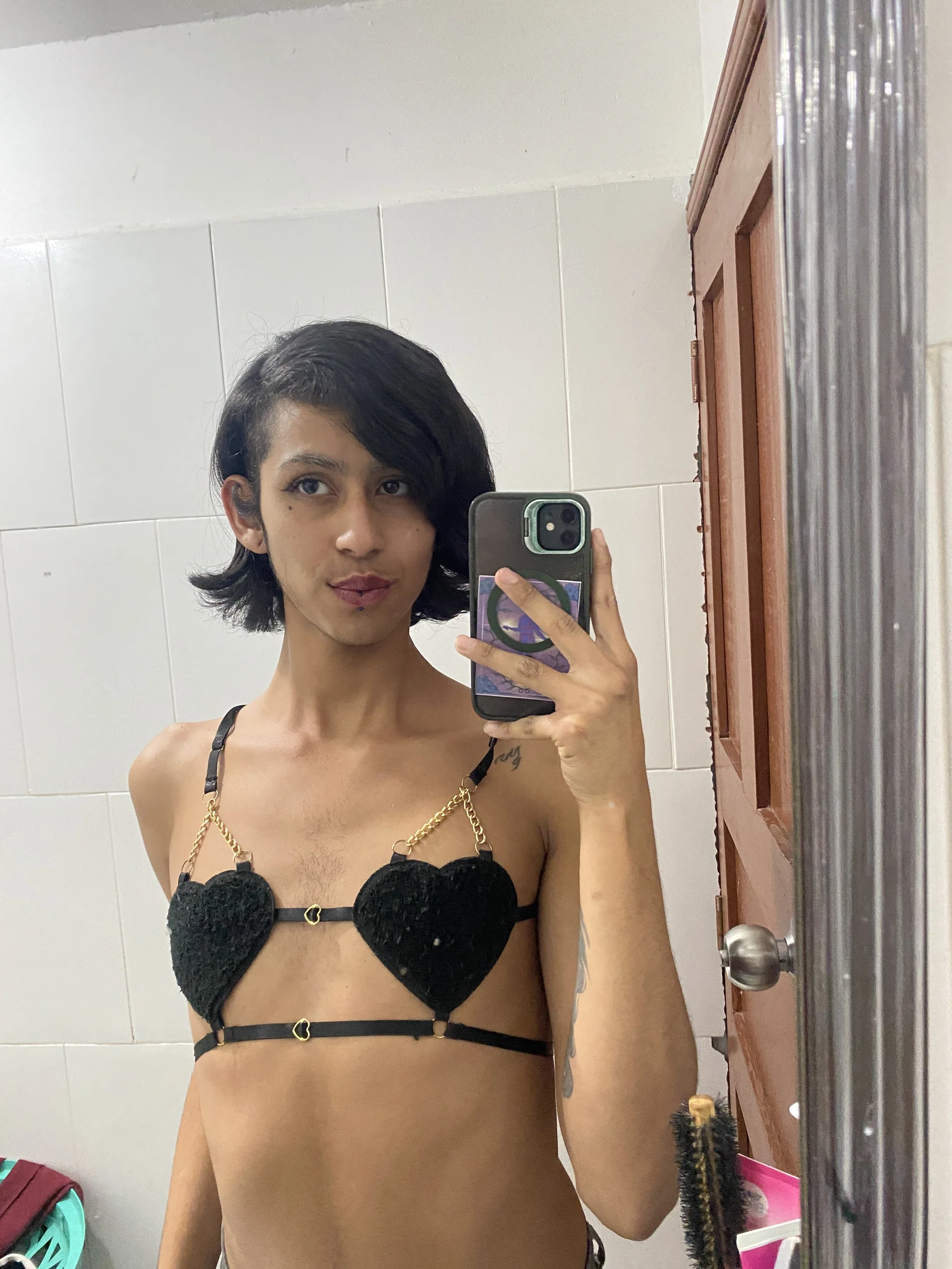 XXX Porn Photo of Nude Mostrona_hairy 7