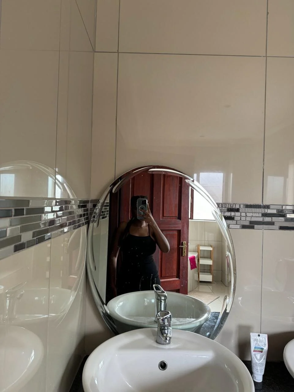XXX Porn Photo of Nude Tee_Doll 3
