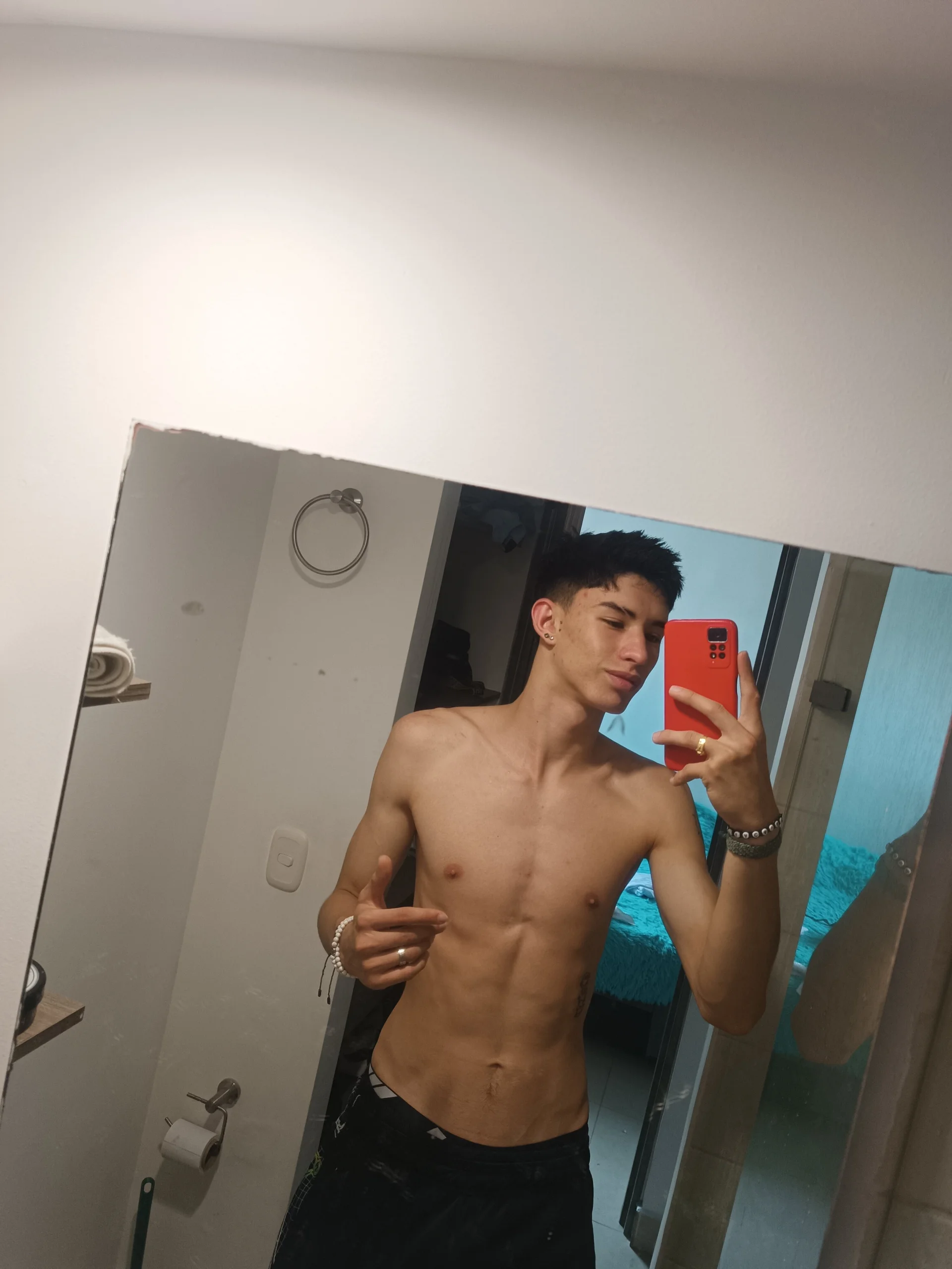 XXX Porn Photo of Nude Camilow_w 10