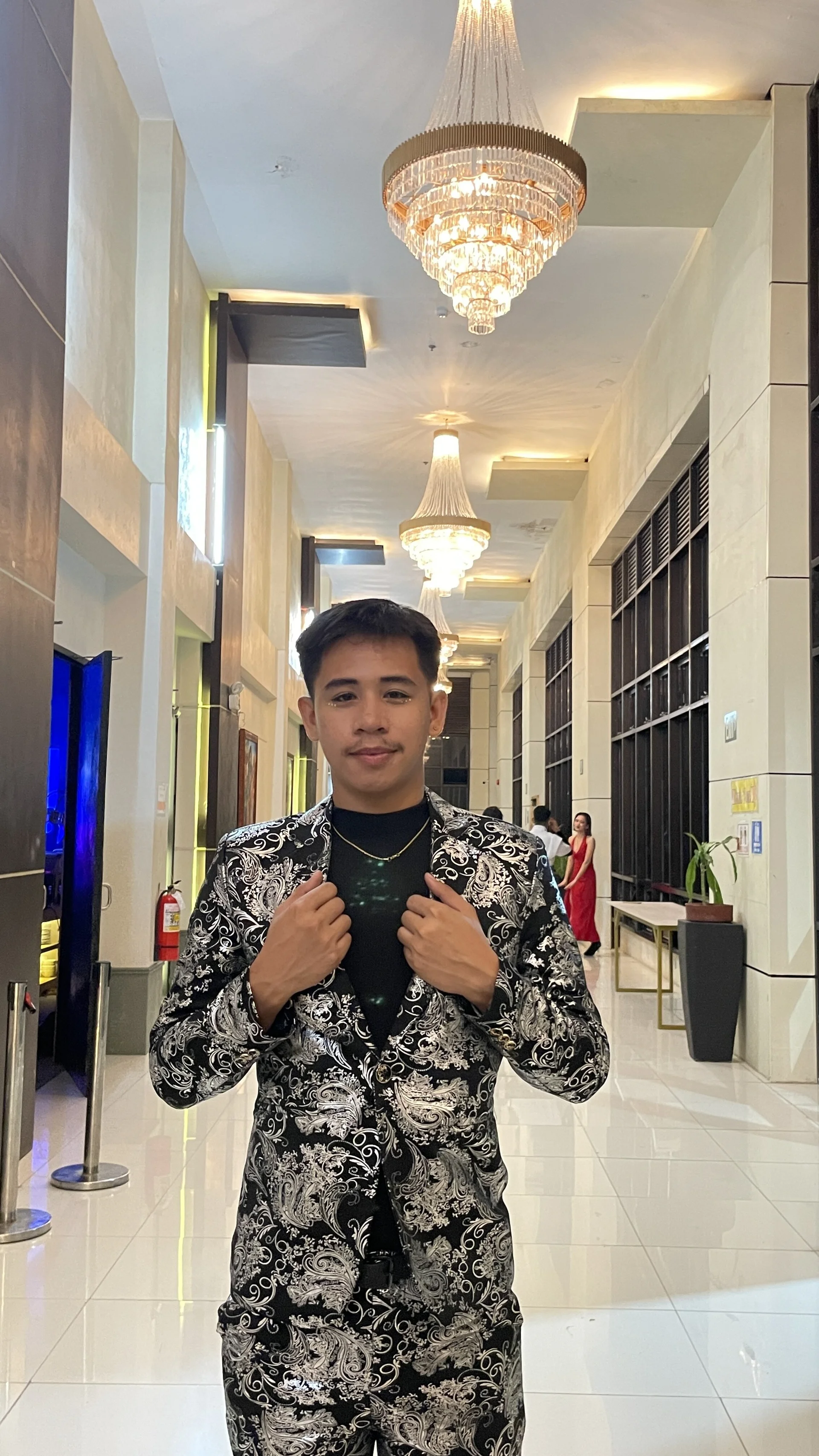 XXX Porn Photo of Nude urbigcockasianx 2