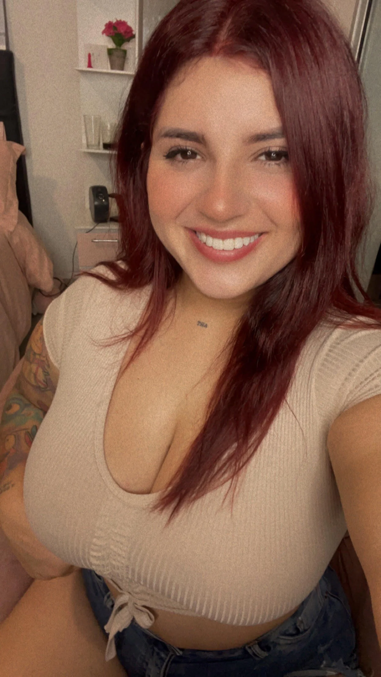 XXX Porn Photo of Nude horny_roomiess 3