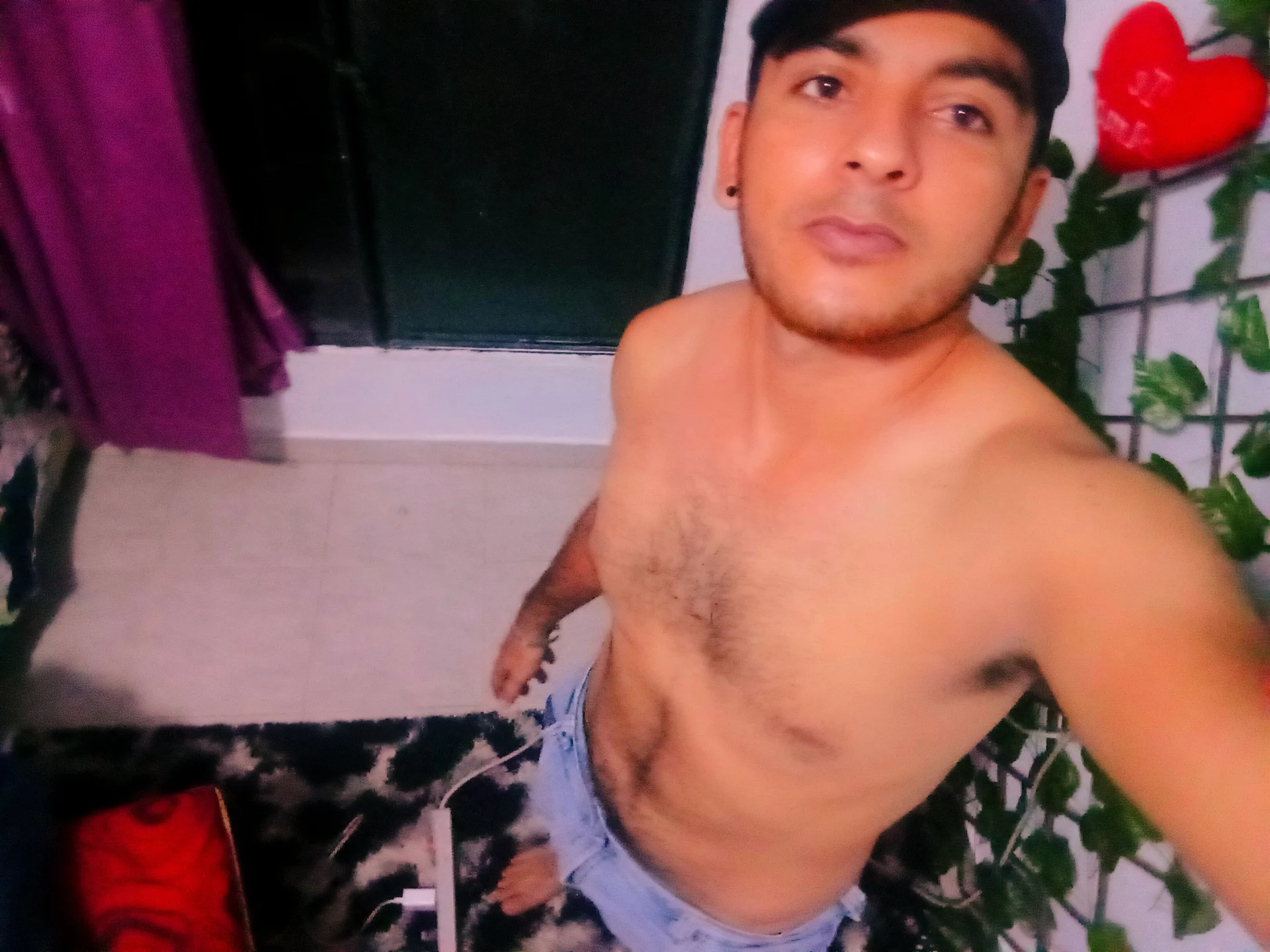 XXX Porn Photo of Nude tuyo1995 1