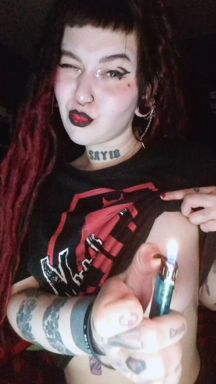 XXX Porn Photo of Nude MoorderxDoll 15