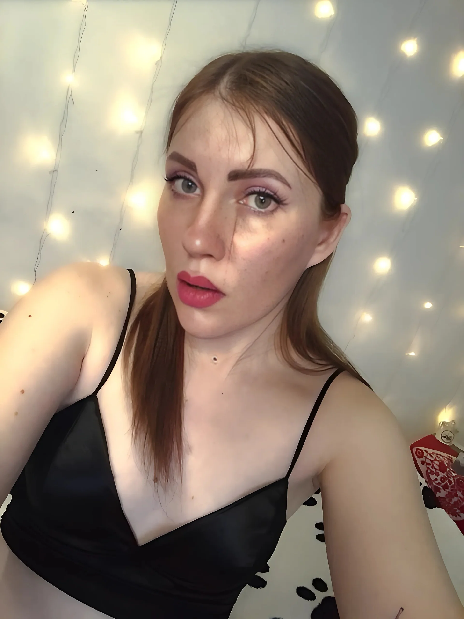 XXX Porn Photo of Nude CindyAhKiss 1