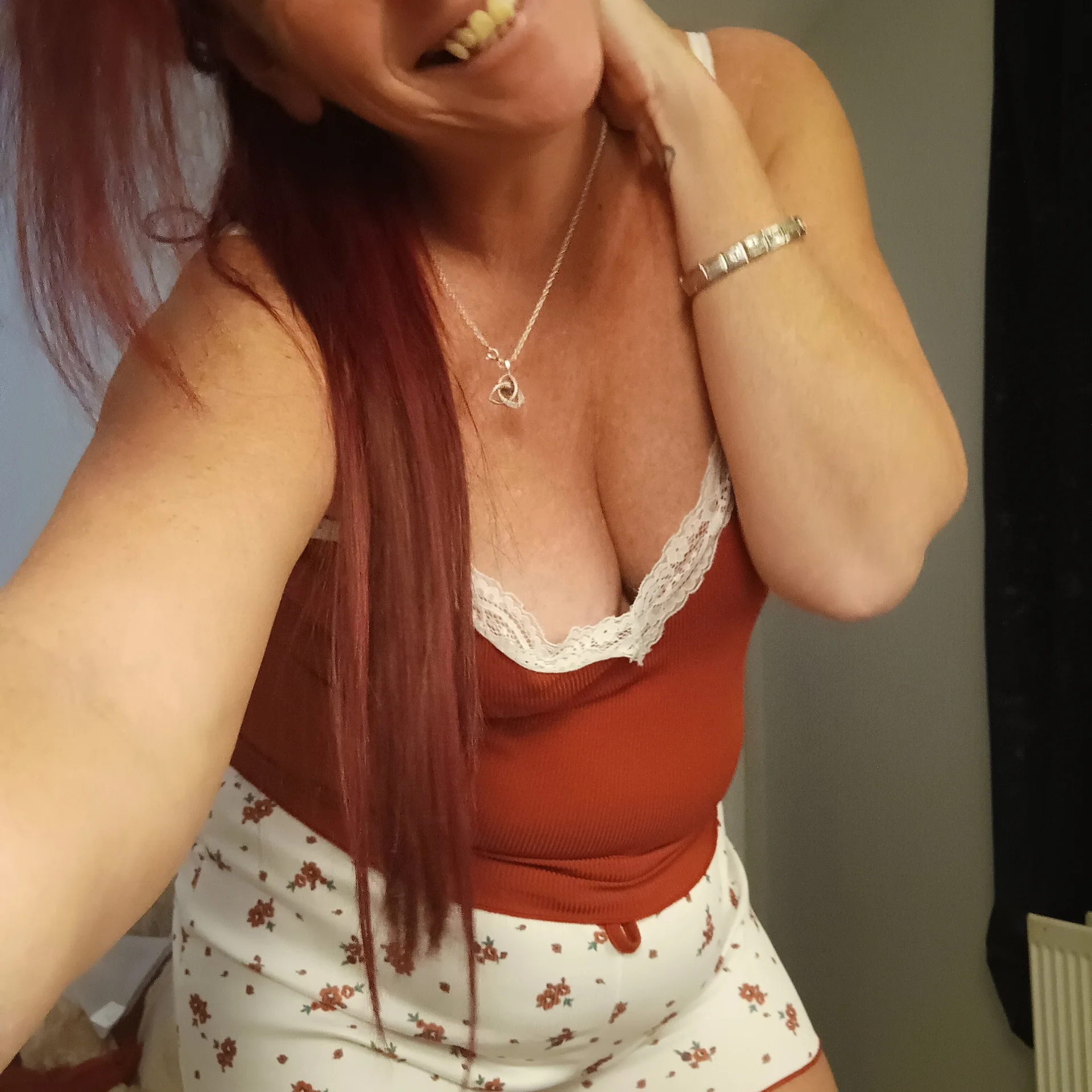 XXX Porn Photo of Nude Busty-Belfast-Irish-Girl 102