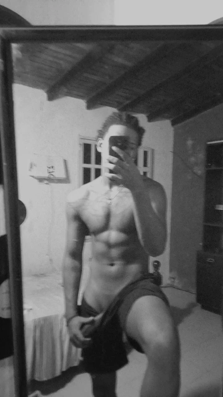 XXX Porn Photo of Nude zoriel_bigcock 15