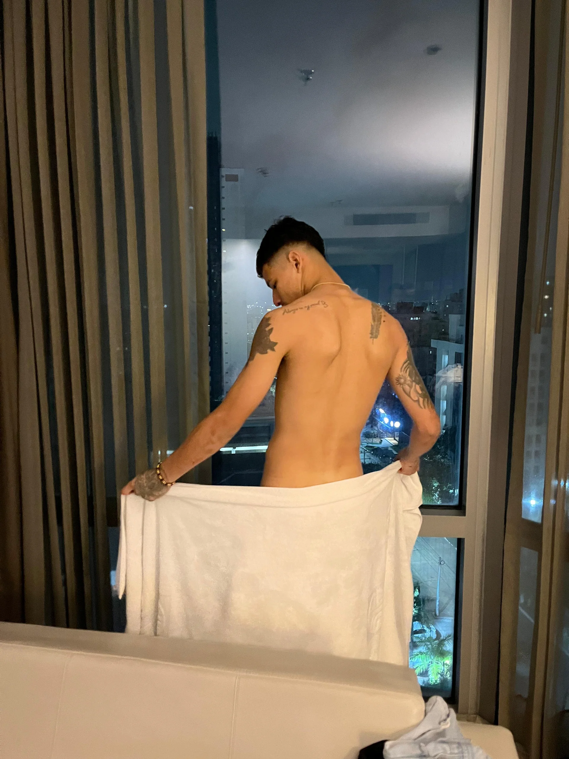 XXX Porn Photo of Nude kyle_smithxx 15