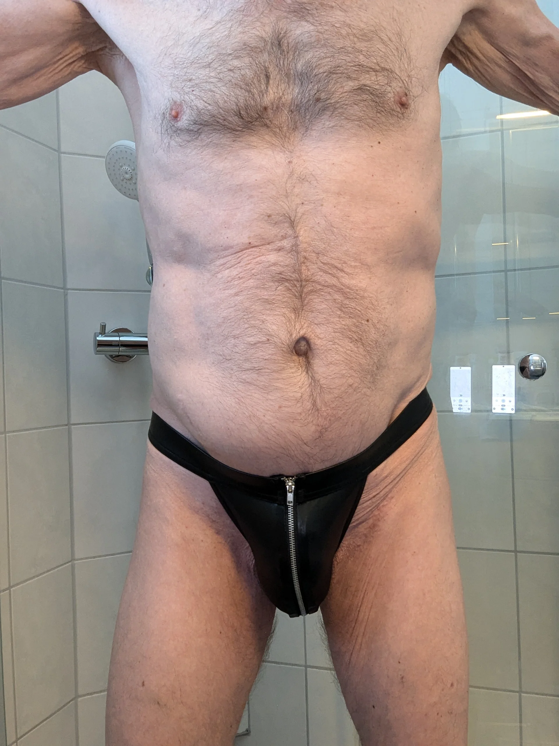 XXX Porn Photo of Nude MrTrent 4