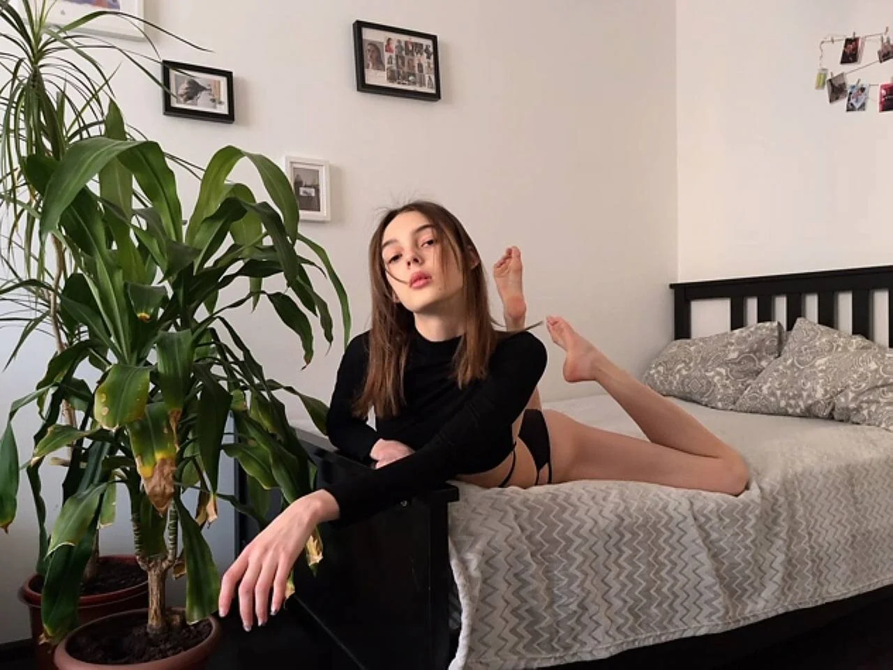 XXX Porn Photo of Nude lylylovesyou 6