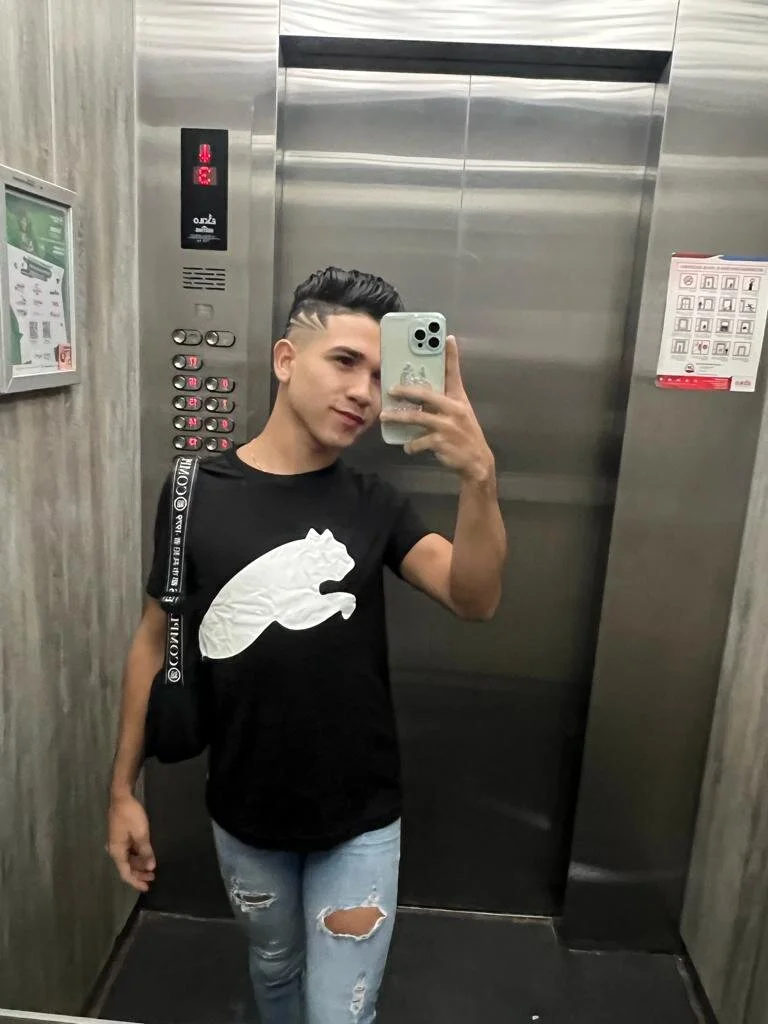 XXX Porn Photo of Nude thelittle_matias 11