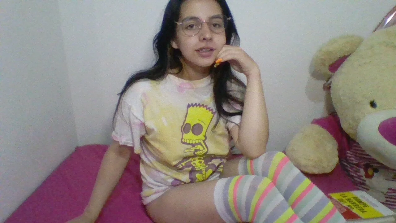 XXX Porn Photo of Nude Maggie_Fox3 20