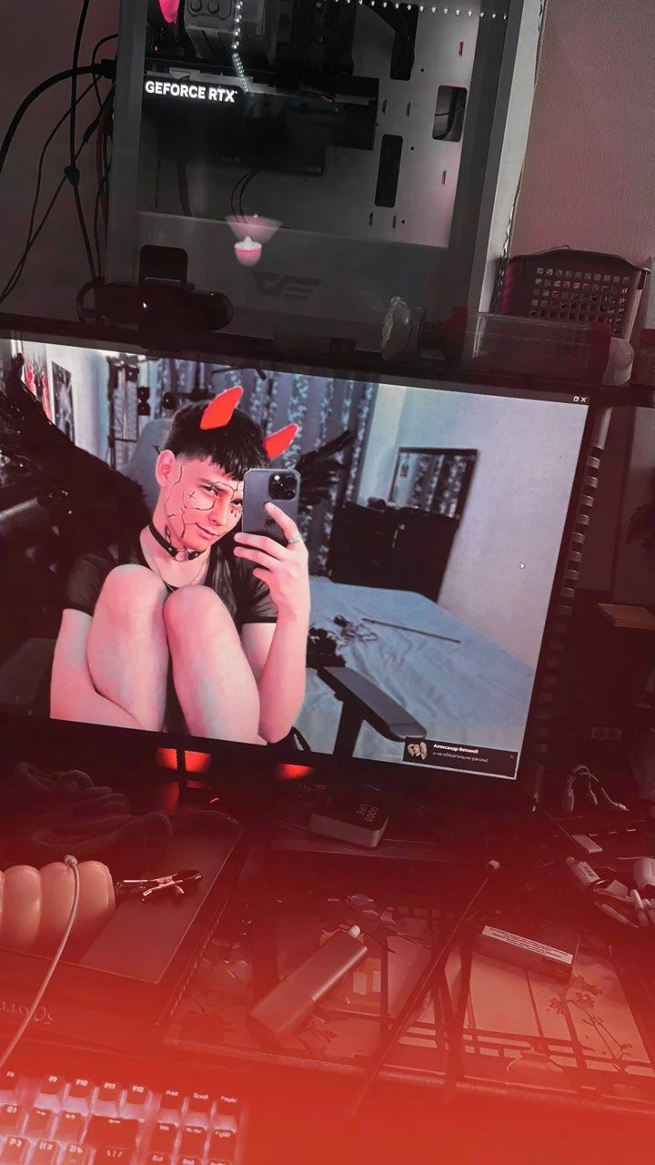 XXX Porn Photo of Nude Foxicfu 1