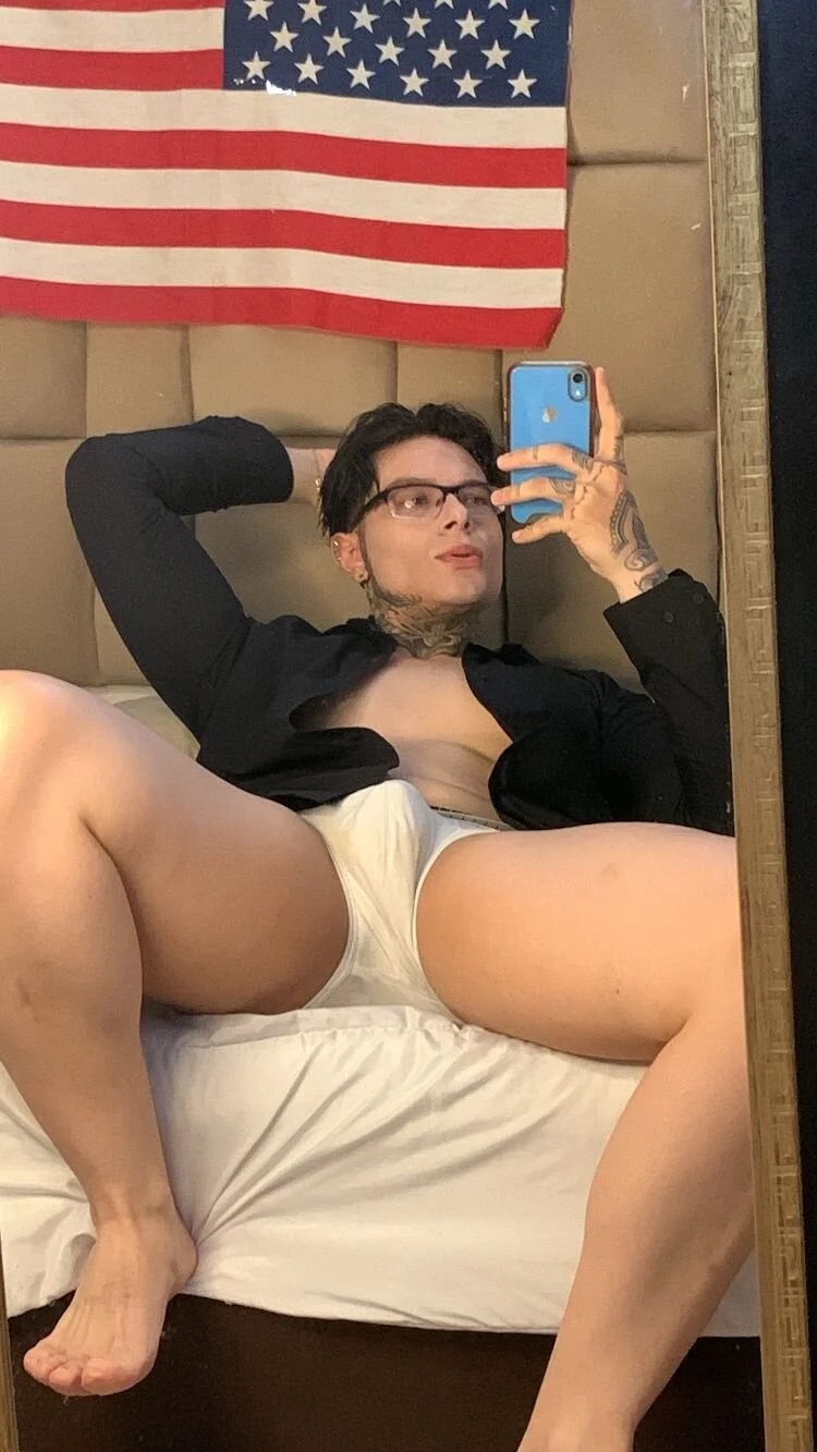 XXX Porn Photo of Nude DennisWalkerr 4