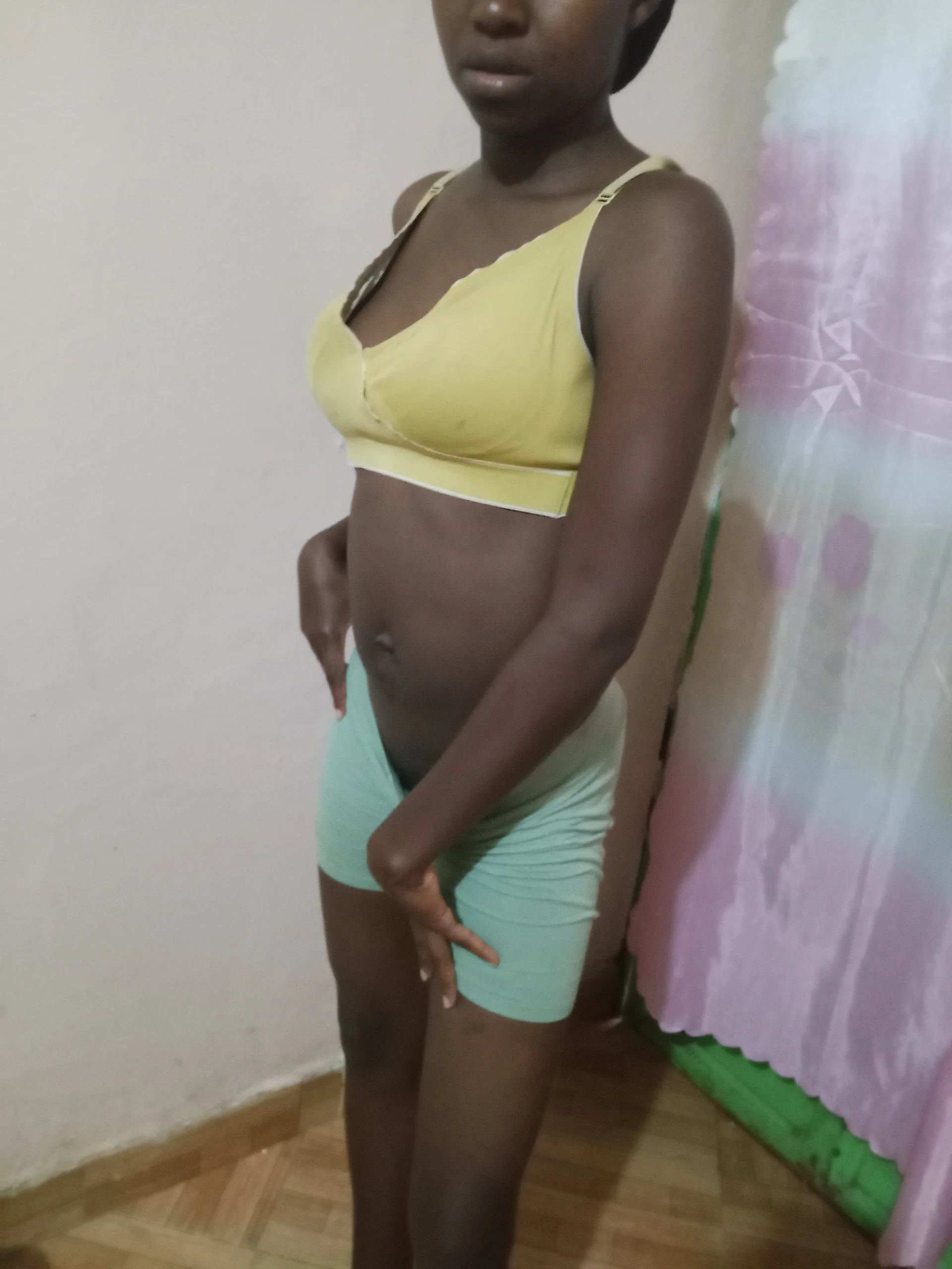 XXX Porn Photo of Nude Carolinekinya 2