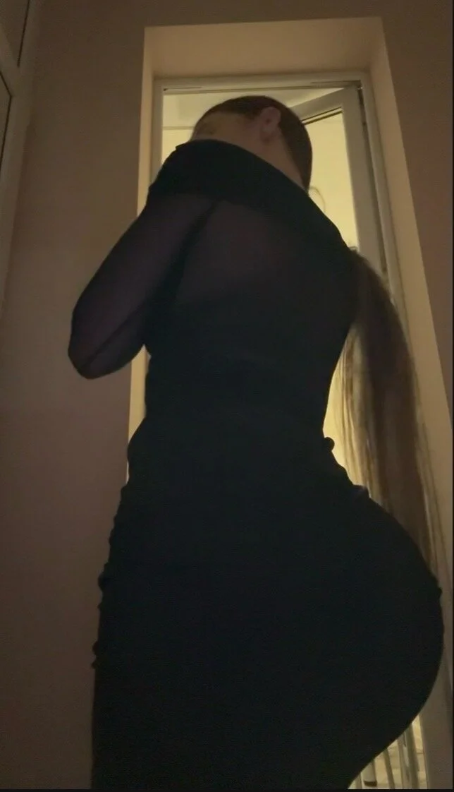 XXX Porn Photo of Nude MissPompadure 24