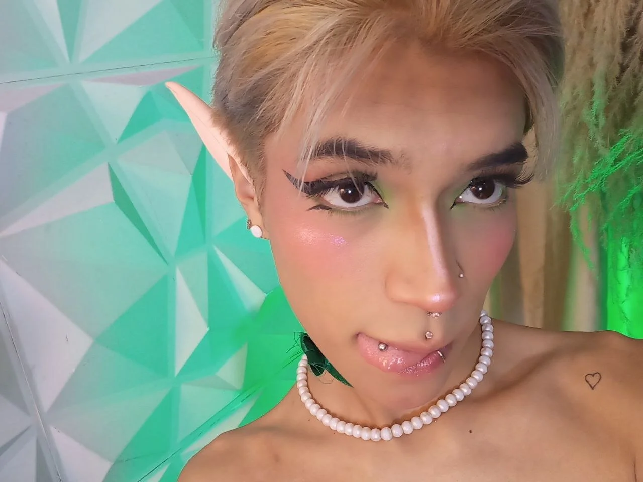 XXX Porn Photo of Nude Babyfox_gh 27