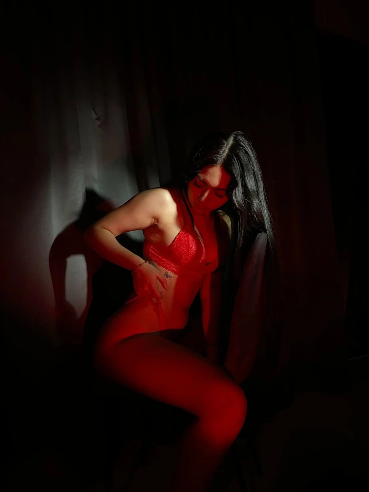 XXX Porn Photo of Nude Emelie_Ch1 32