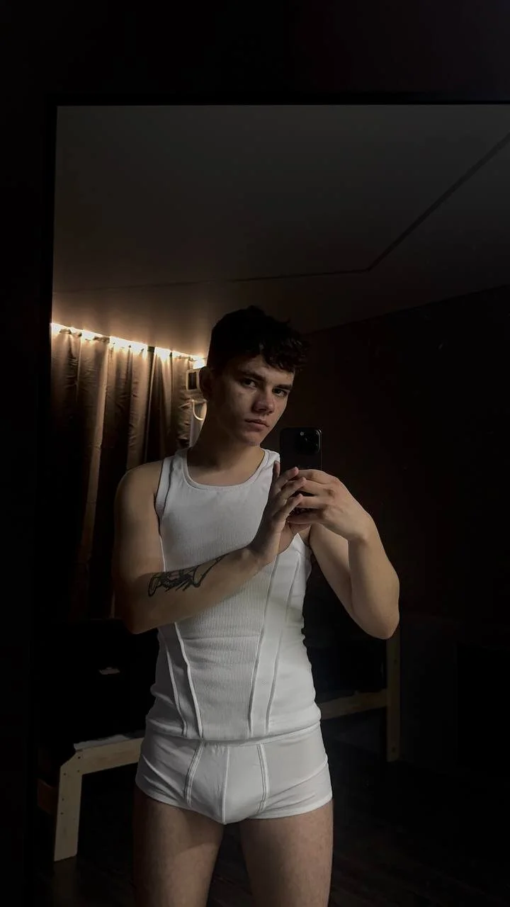 XXX Porn Photo of Nude MaxWoolf 10
