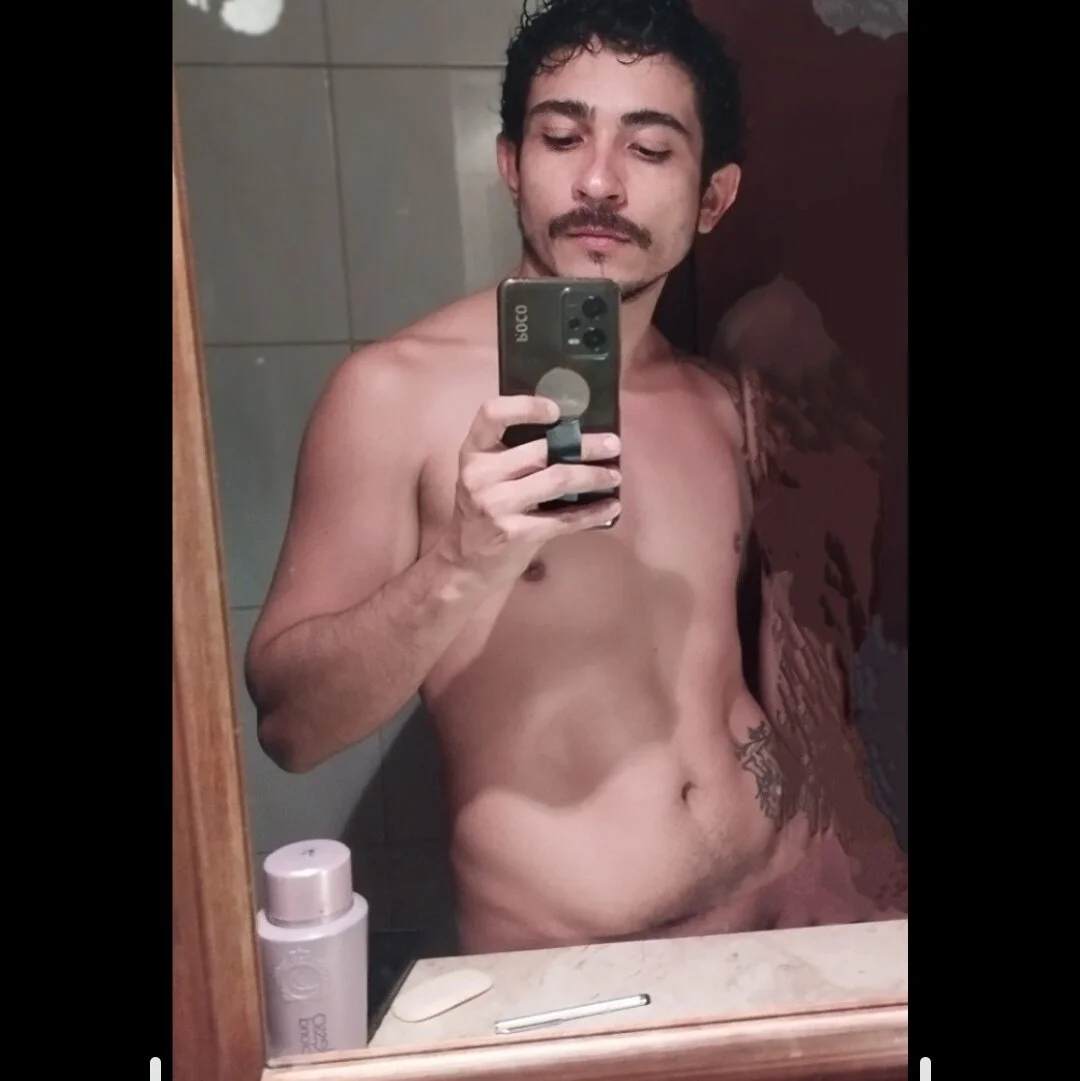 XXX Porn Photo of Nude alikan1 4