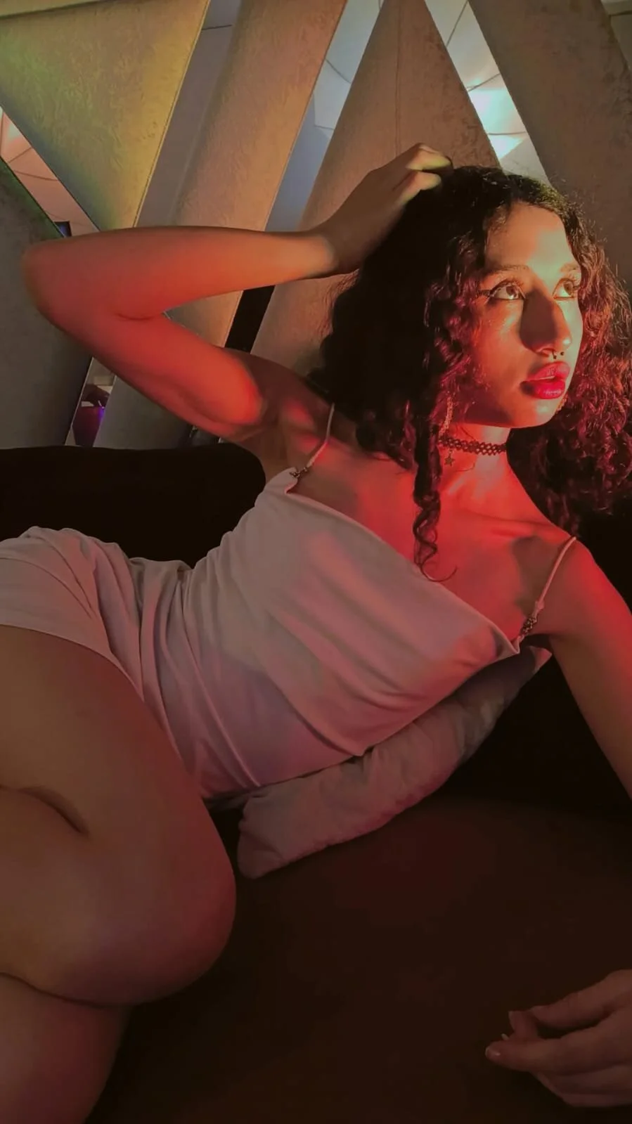 XXX Porn Photo of Nude Queenjenn__ 30