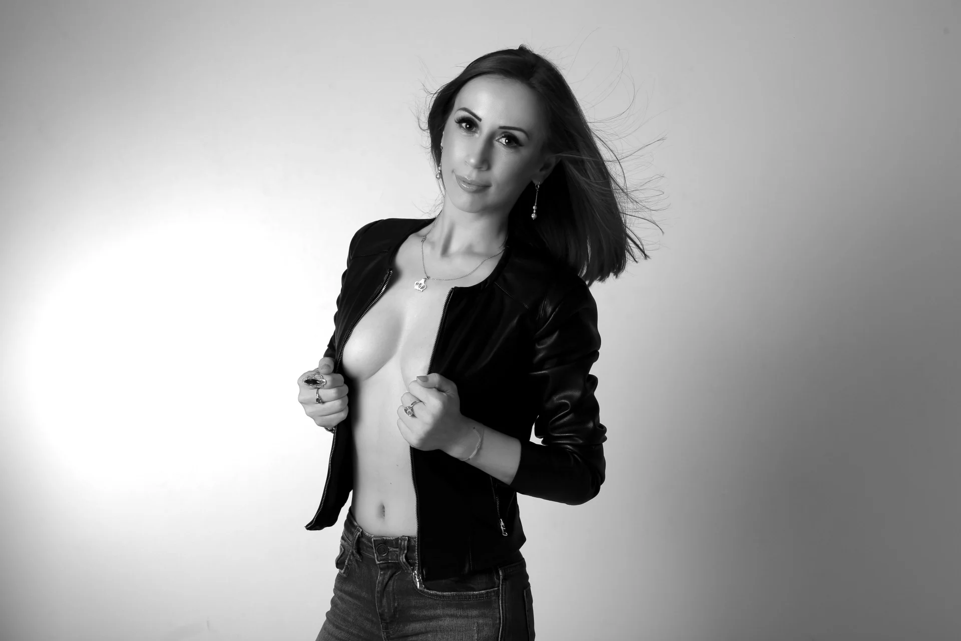 XXX Porn Photo of Nude FirstTimePam 307