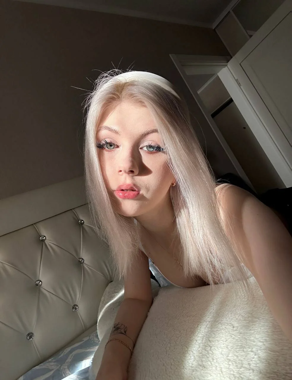 XXX Porn Photo of Nude barbieee_b 7