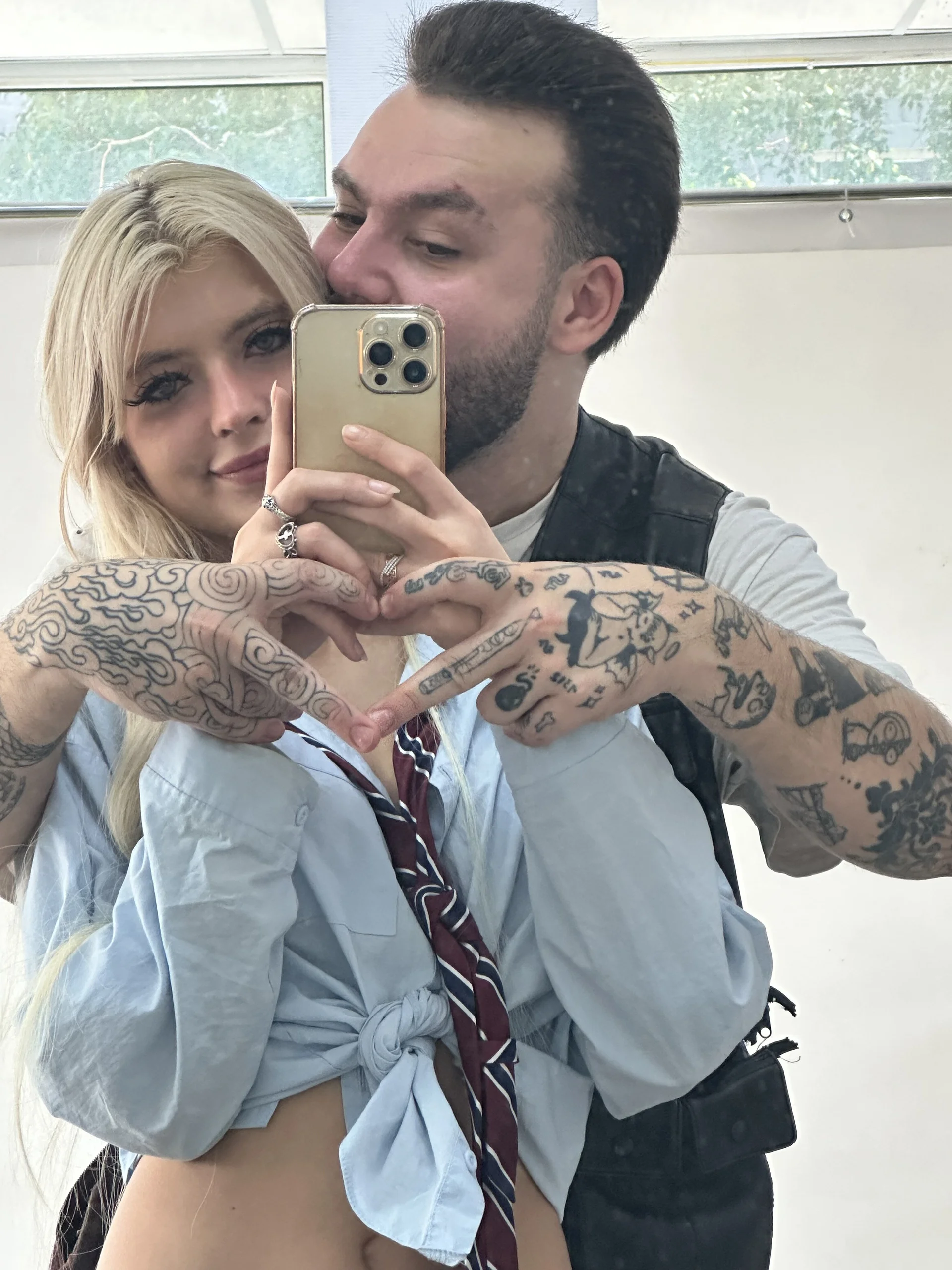 XXX Porn Photo of Nude SinChronised 4