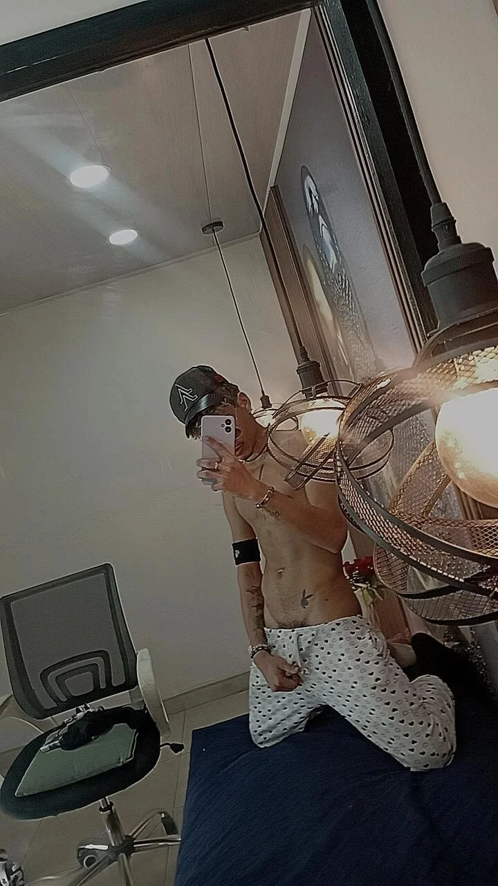 XXX Porn Photo of Nude Skinny_cute_Alyer 16