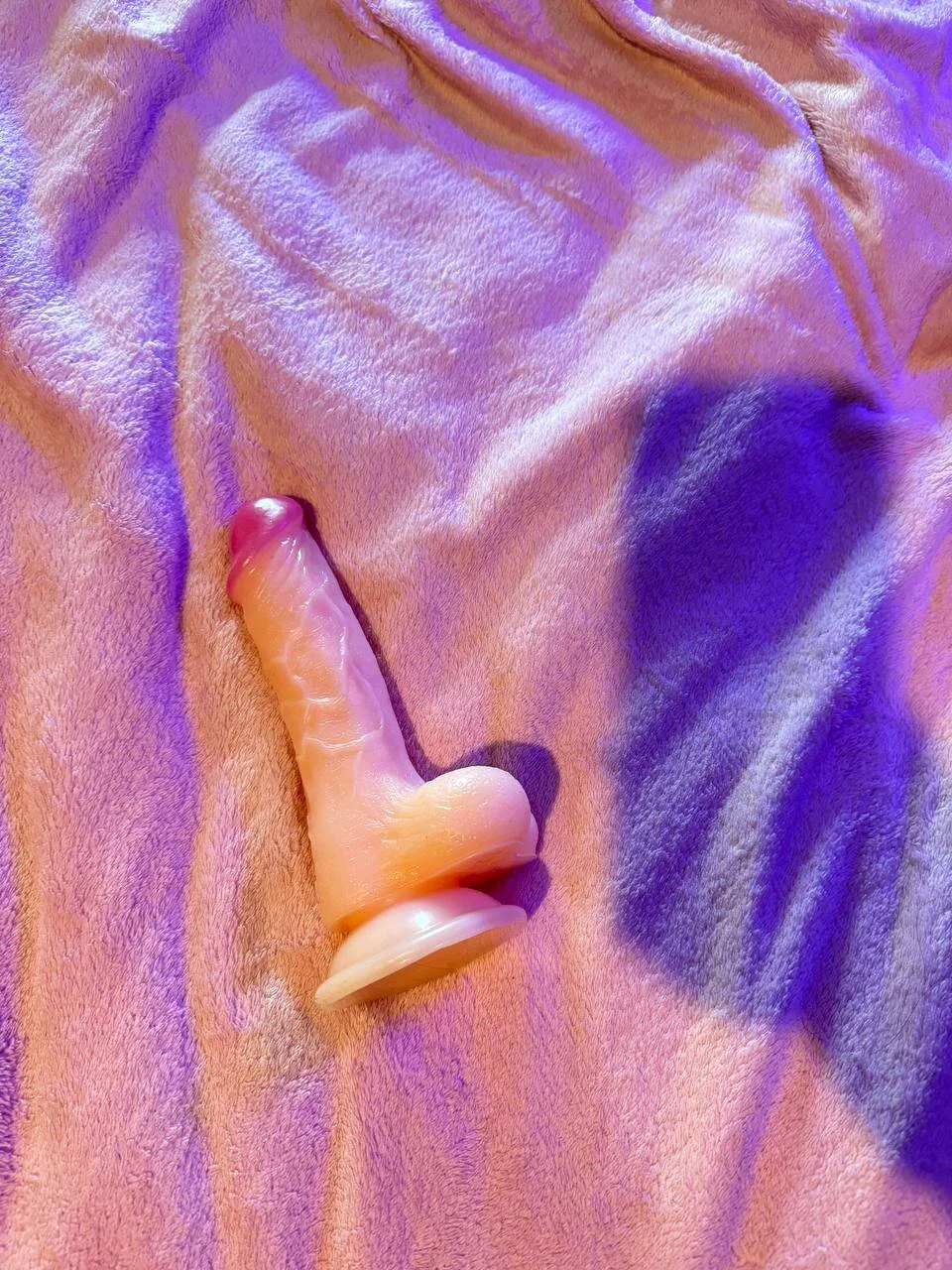XXX Porn Photo of Nude Lady3Holes 12